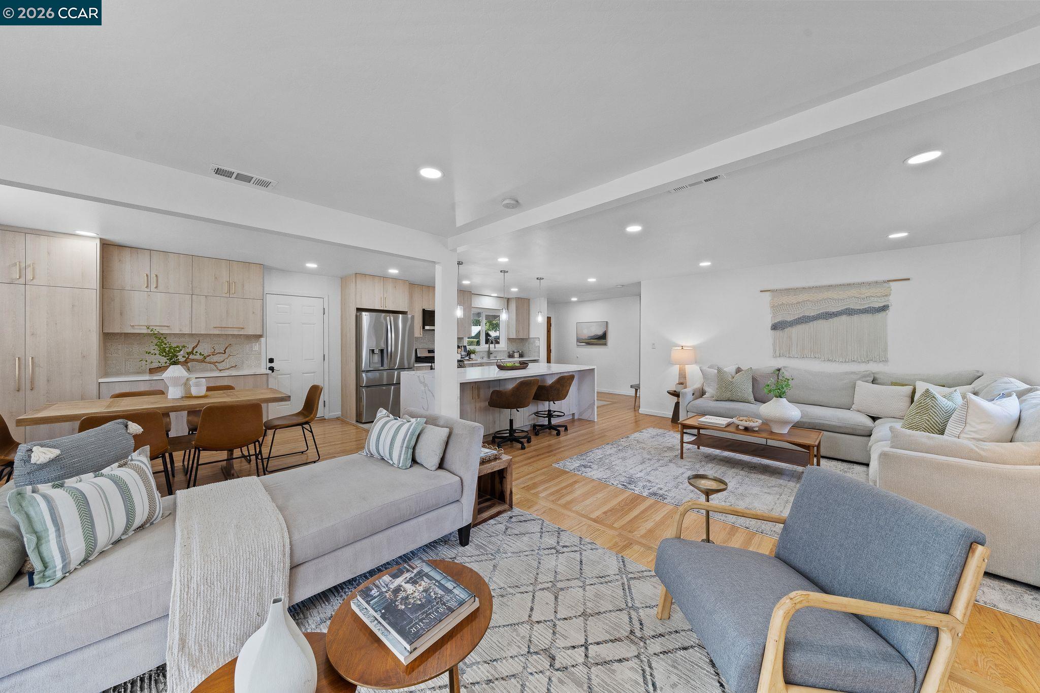 Detail Gallery Image 17 of 42 For 1661 Marta Dr, Pleasant Hill,  CA 94523 - 3 Beds | 2 Baths