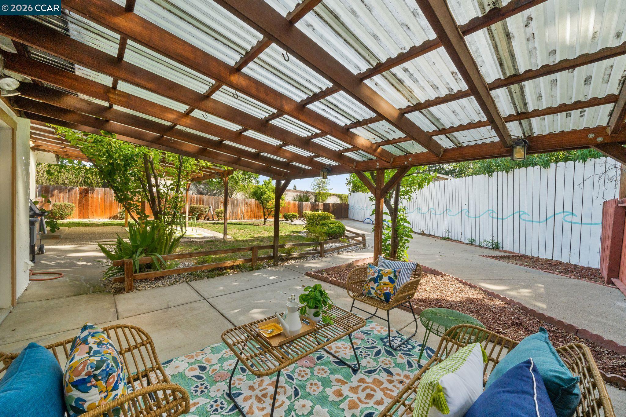 Detail Gallery Image 35 of 42 For 1661 Marta Dr, Pleasant Hill,  CA 94523 - 3 Beds | 2 Baths