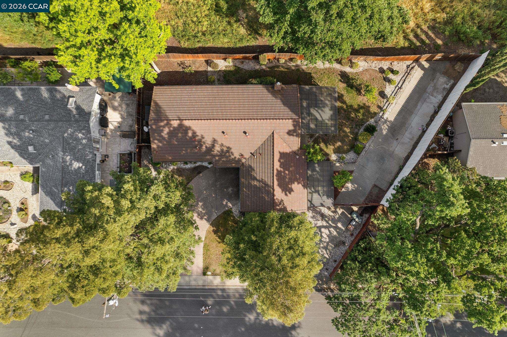 Detail Gallery Image 38 of 42 For 1661 Marta Dr, Pleasant Hill,  CA 94523 - 3 Beds | 2 Baths