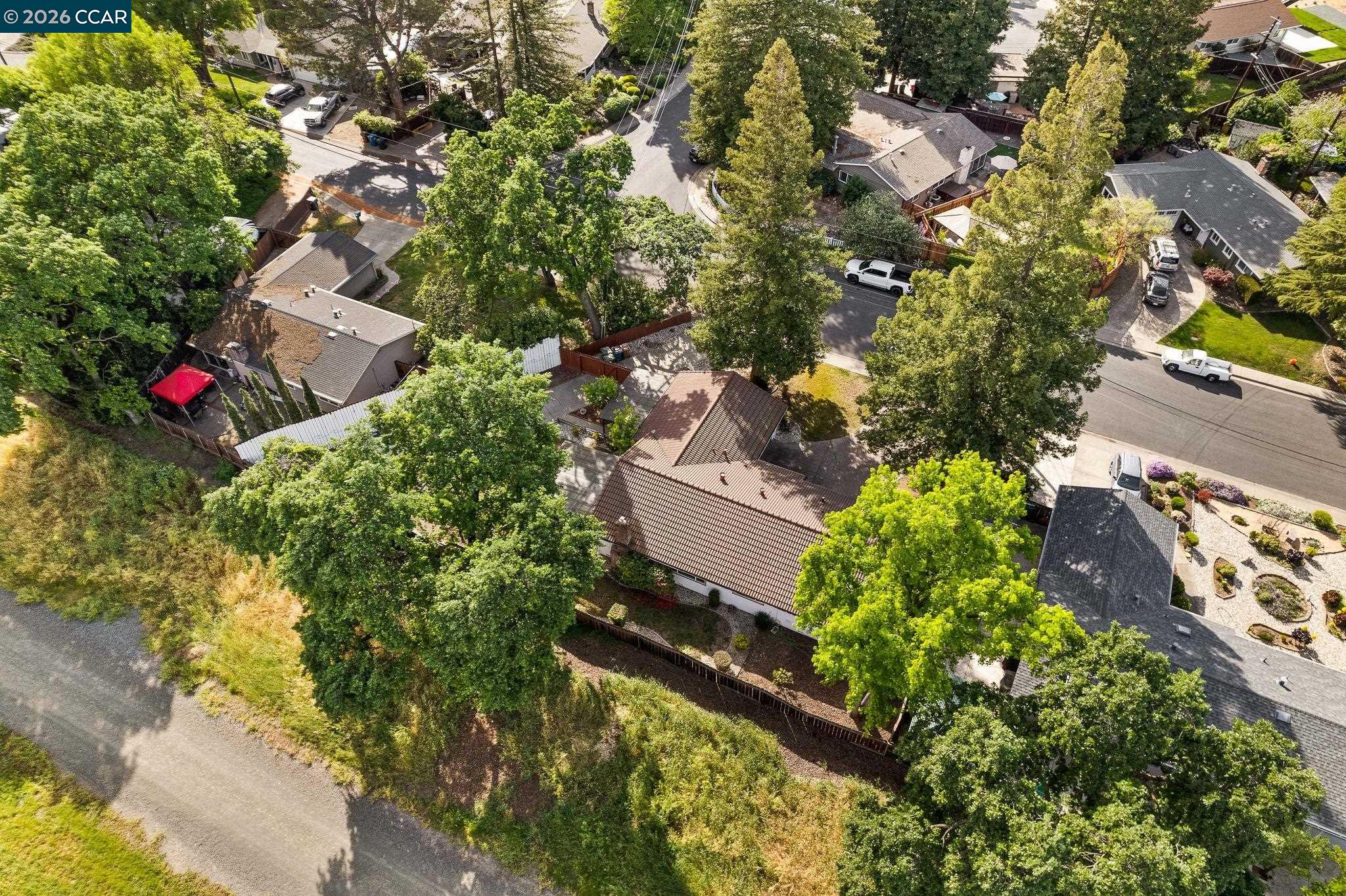 Detail Gallery Image 40 of 42 For 1661 Marta Dr, Pleasant Hill,  CA 94523 - 3 Beds | 2 Baths