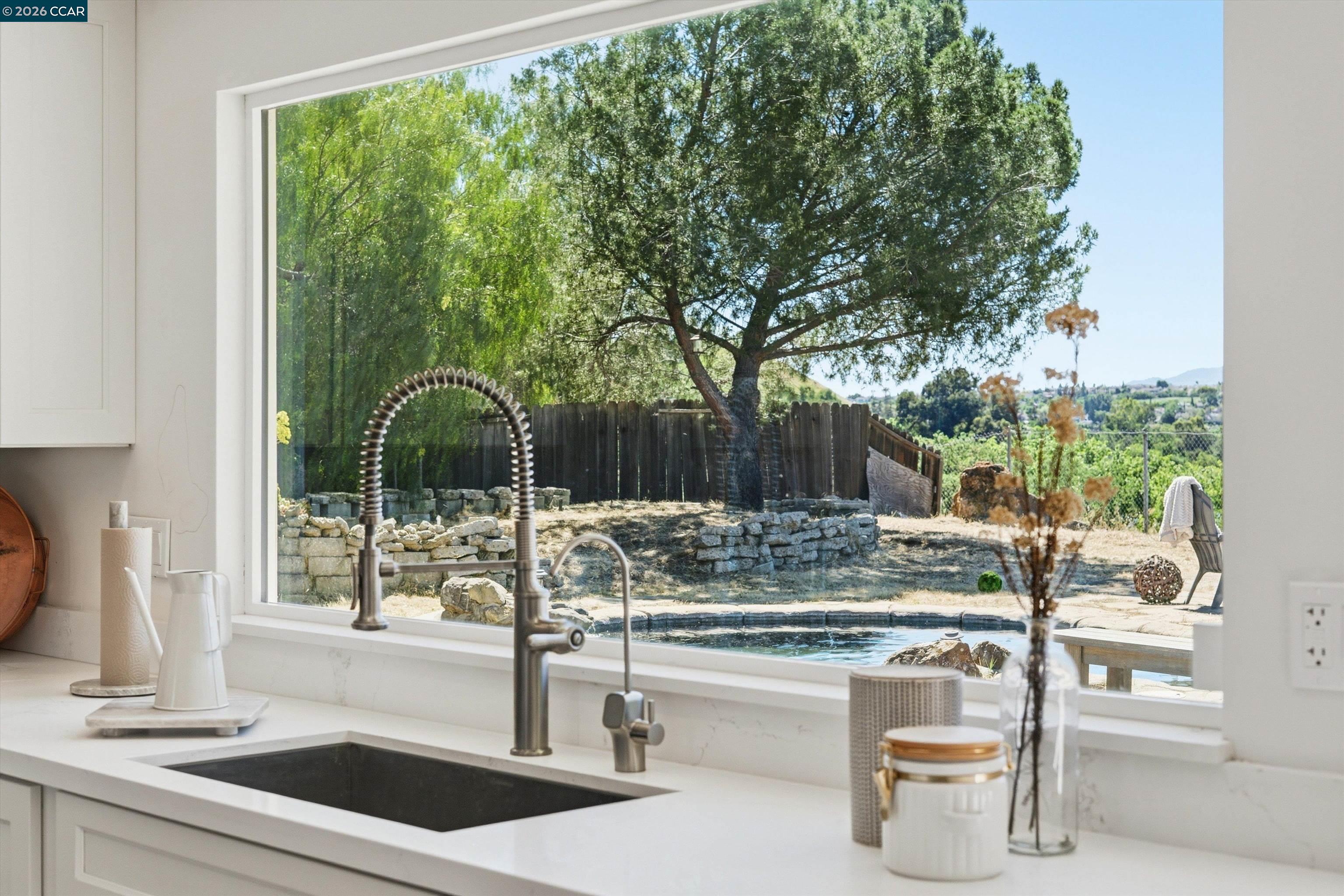 Detail Gallery Image 21 of 54 For 4101 S Royal Links Cir, Antioch,  CA 94509 - 3 Beds | 2 Baths