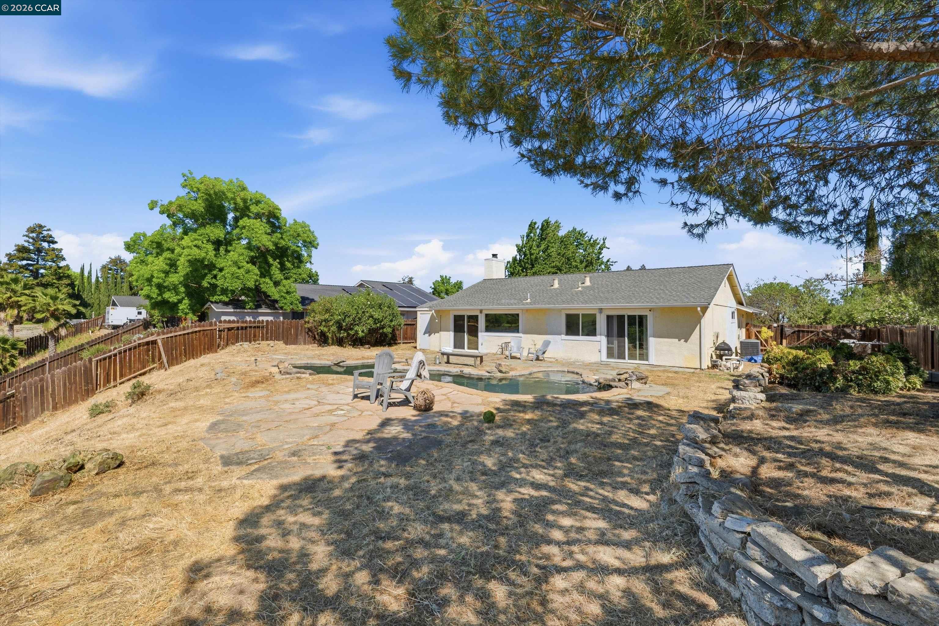 Detail Gallery Image 42 of 54 For 4101 S Royal Links Cir, Antioch,  CA 94509 - 3 Beds | 2 Baths