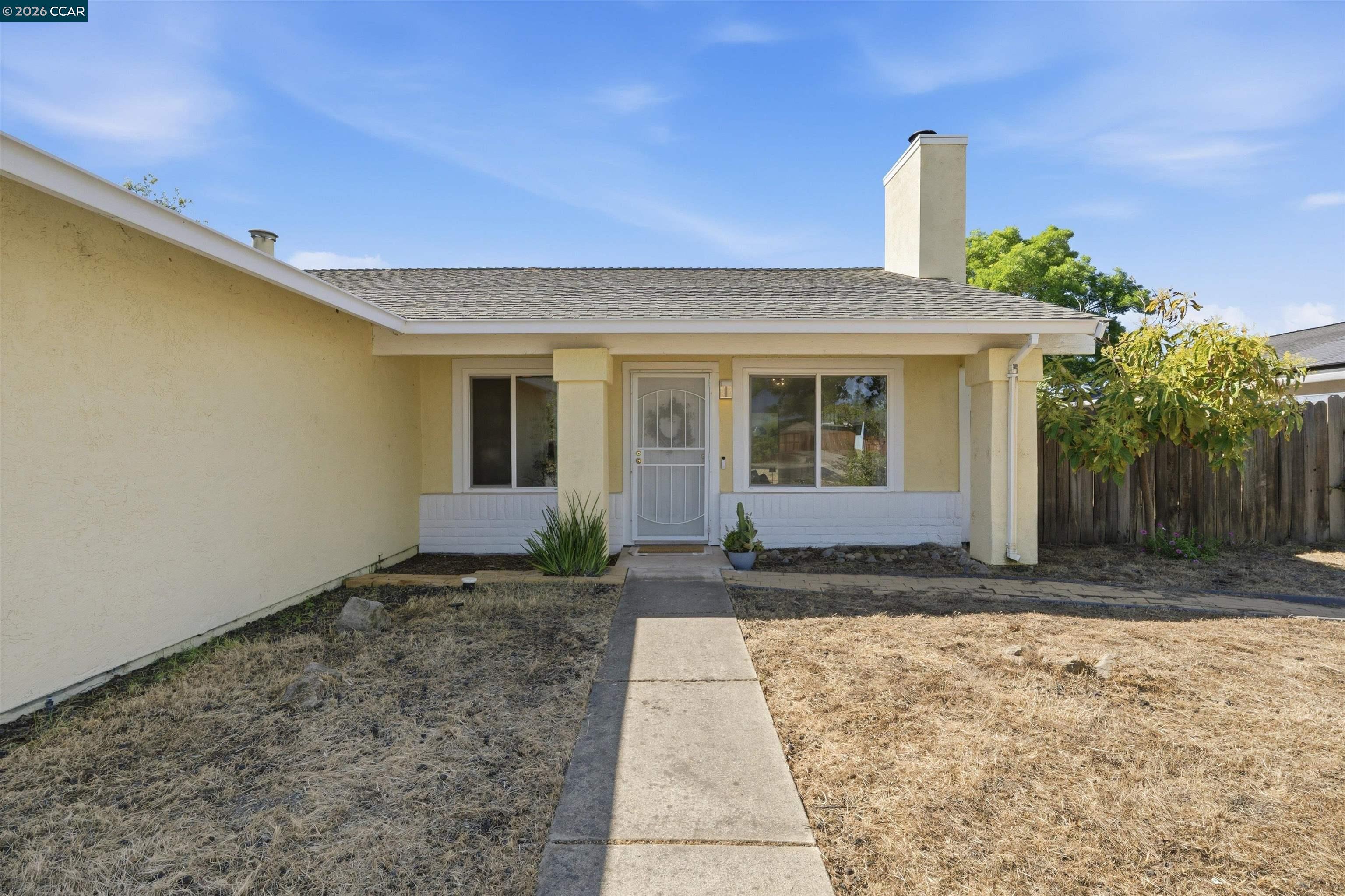 Detail Gallery Image 8 of 54 For 4101 S Royal Links Cir, Antioch,  CA 94509 - 3 Beds | 2 Baths