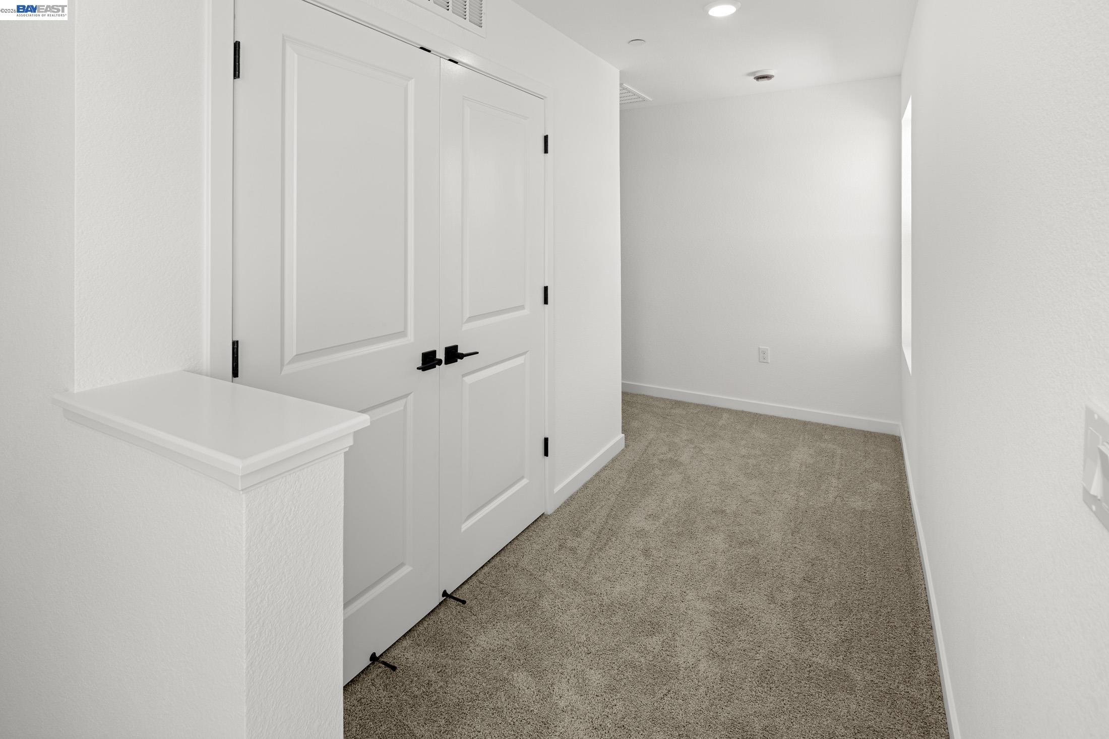 Detail Gallery Image 9 of 21 For 863 Pecan Tree Ln, Galt,  CA 95632 - 3 Beds | 2/1 Baths