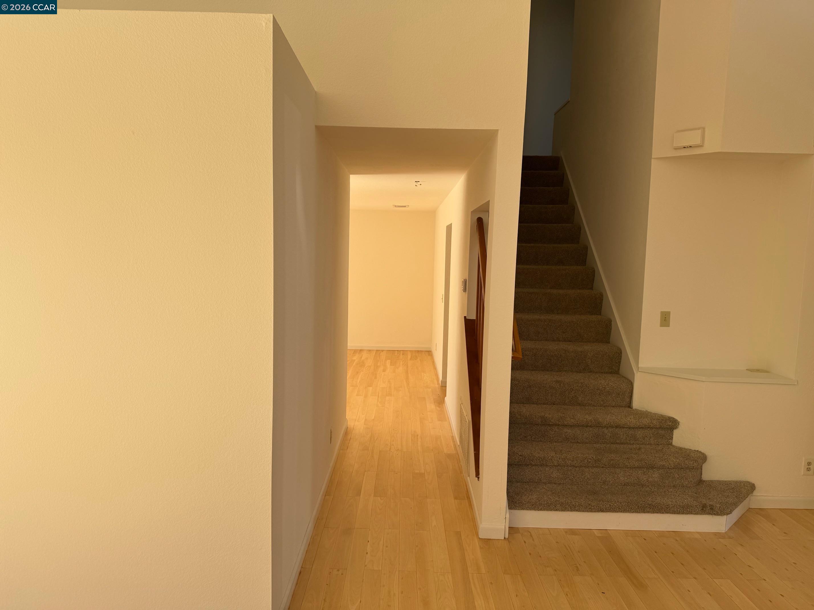 Detail Gallery Image 10 of 18 For 2268 Oak Hills Dr, Pittsburg,  CA 94565 - 4 Beds | 2/1 Baths