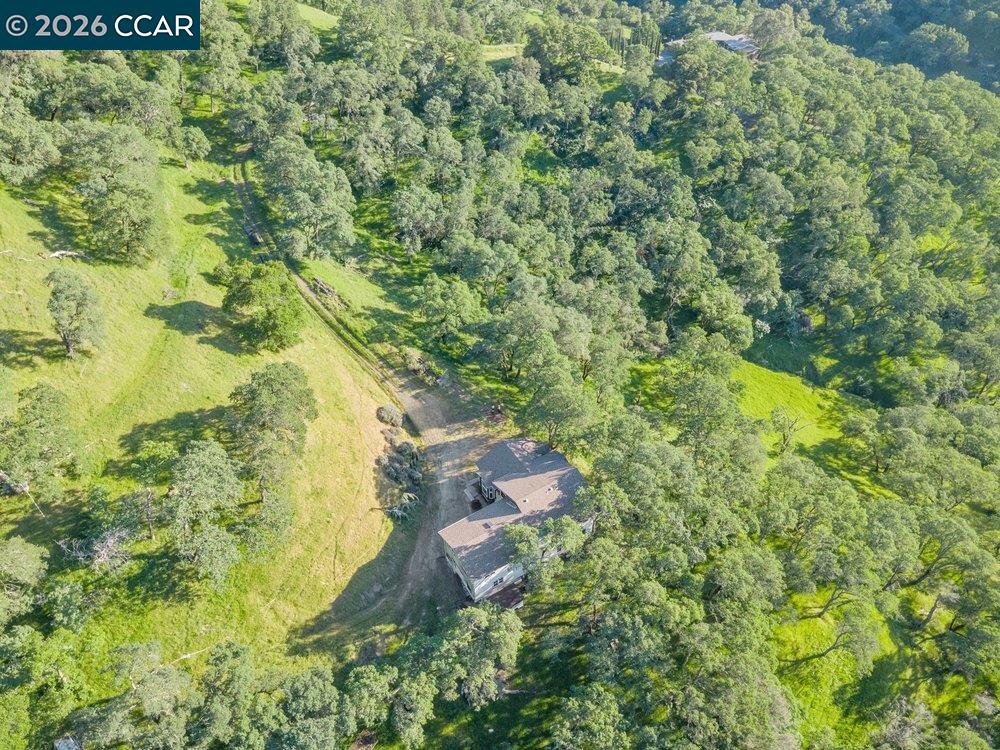 Detail Gallery Image 12 of 54 For 98 Oak Springs Dr, Napa,  CA 94558 - 4 Beds | 3 Baths