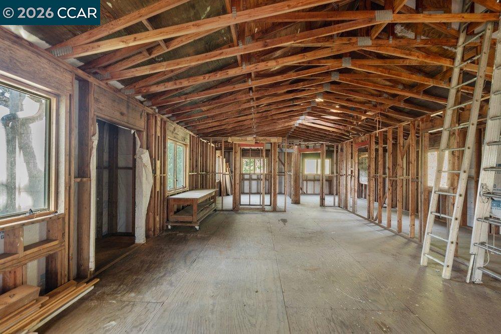 Detail Gallery Image 41 of 54 For 98 Oak Springs Dr, Napa,  CA 94558 - 4 Beds | 3 Baths