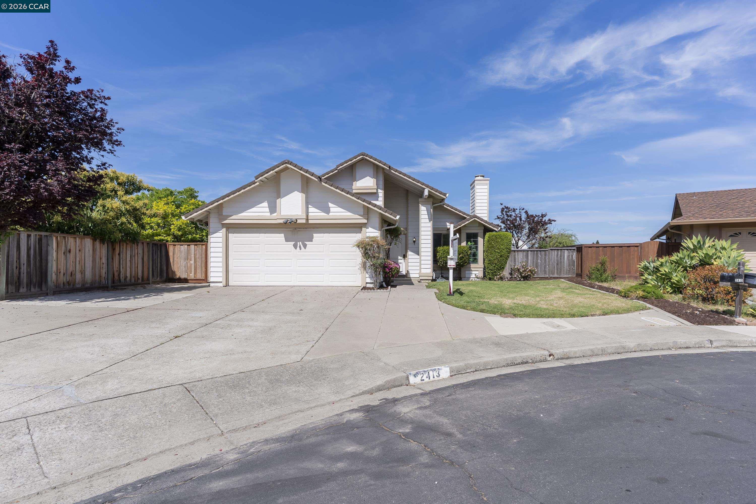 Detail Gallery Image 2 of 58 For 2413 Christian Ct, Pinole,  CA 94564 - 3 Beds | 2 Baths