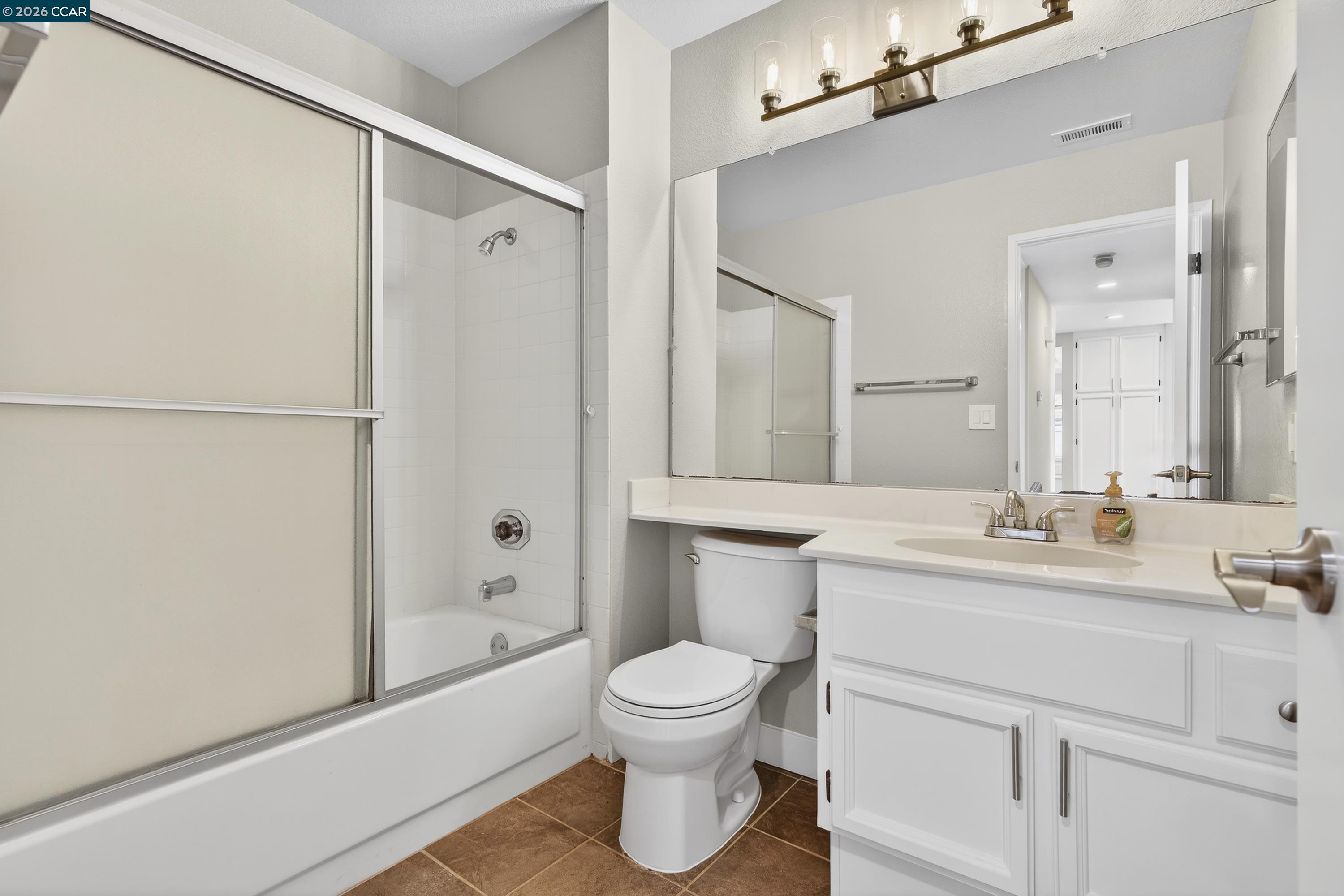 Detail Gallery Image 39 of 58 For 2413 Christian Ct, Pinole,  CA 94564 - 3 Beds | 2 Baths