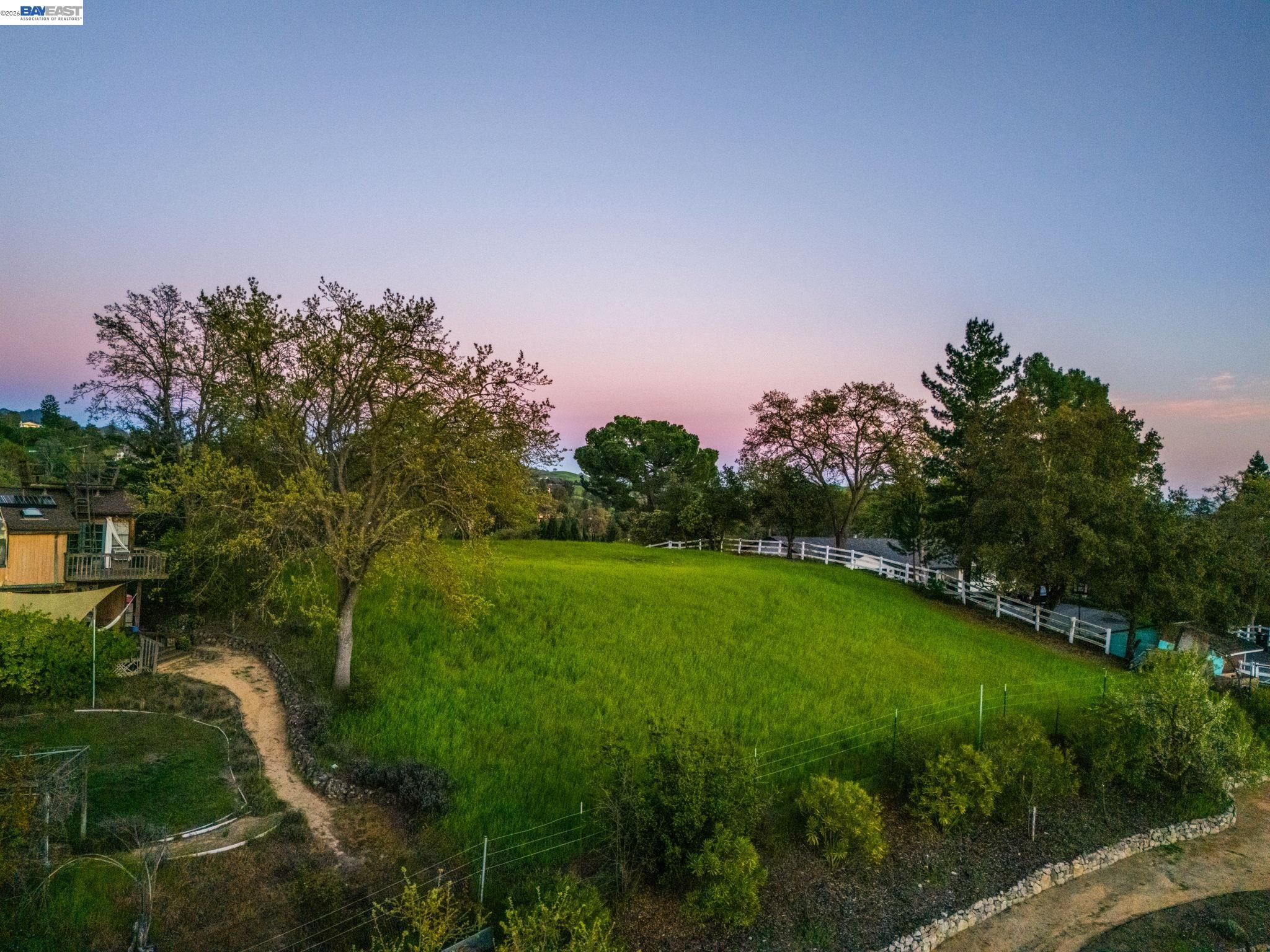 Detail Gallery Image 15 of 15 For 3 Ohlson Ln, Danville,  CA 94526 - – Beds | – Baths