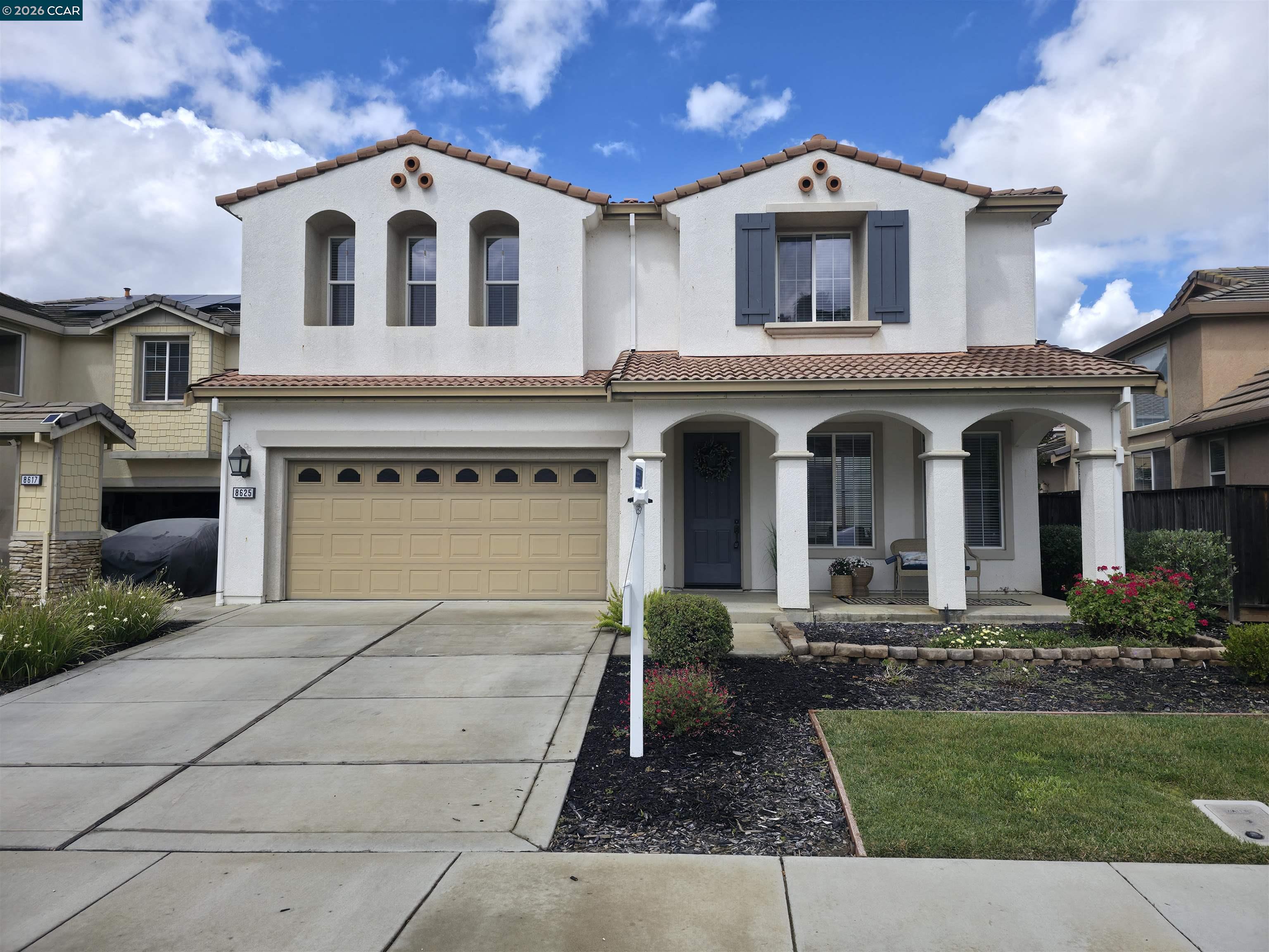 Front Image Thumbnail for CC41128922