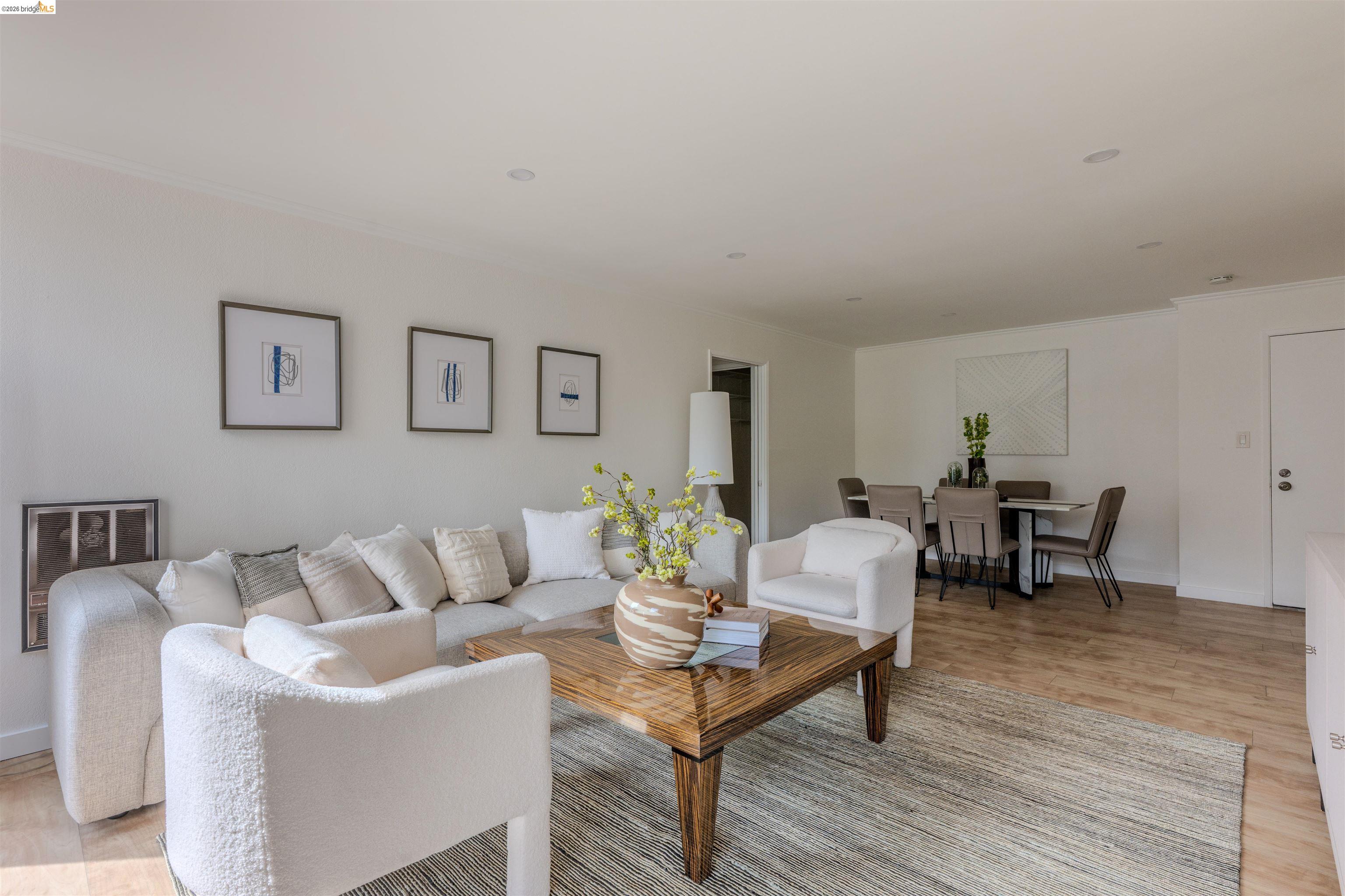 Detail Gallery Image 3 of 41 For 1171 Compass Ln #113,  Foster City,  CA 94404 - 3 Beds | 2 Baths