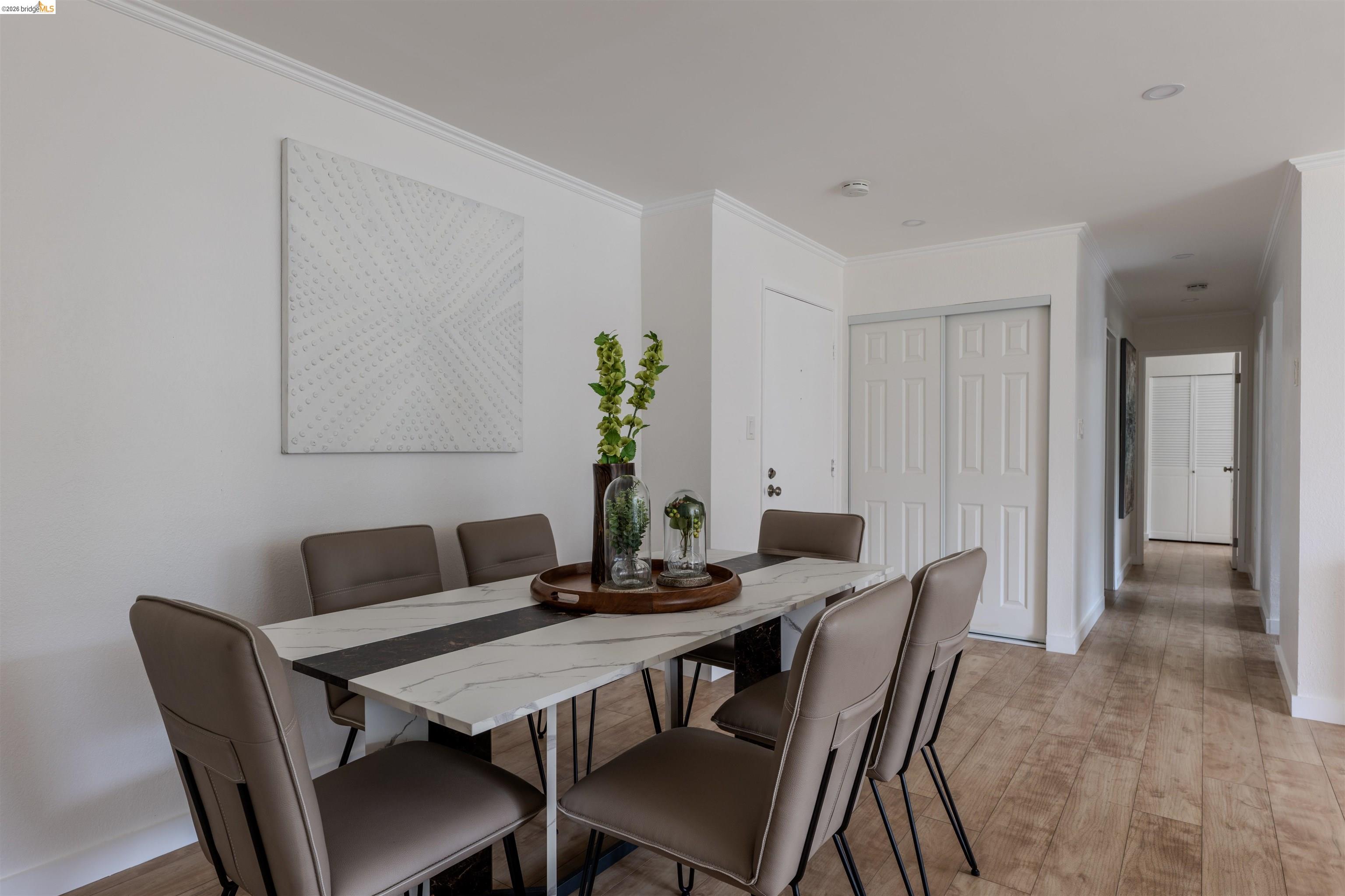 Detail Gallery Image 10 of 41 For 1171 Compass Ln #113,  Foster City,  CA 94404 - 3 Beds | 2 Baths