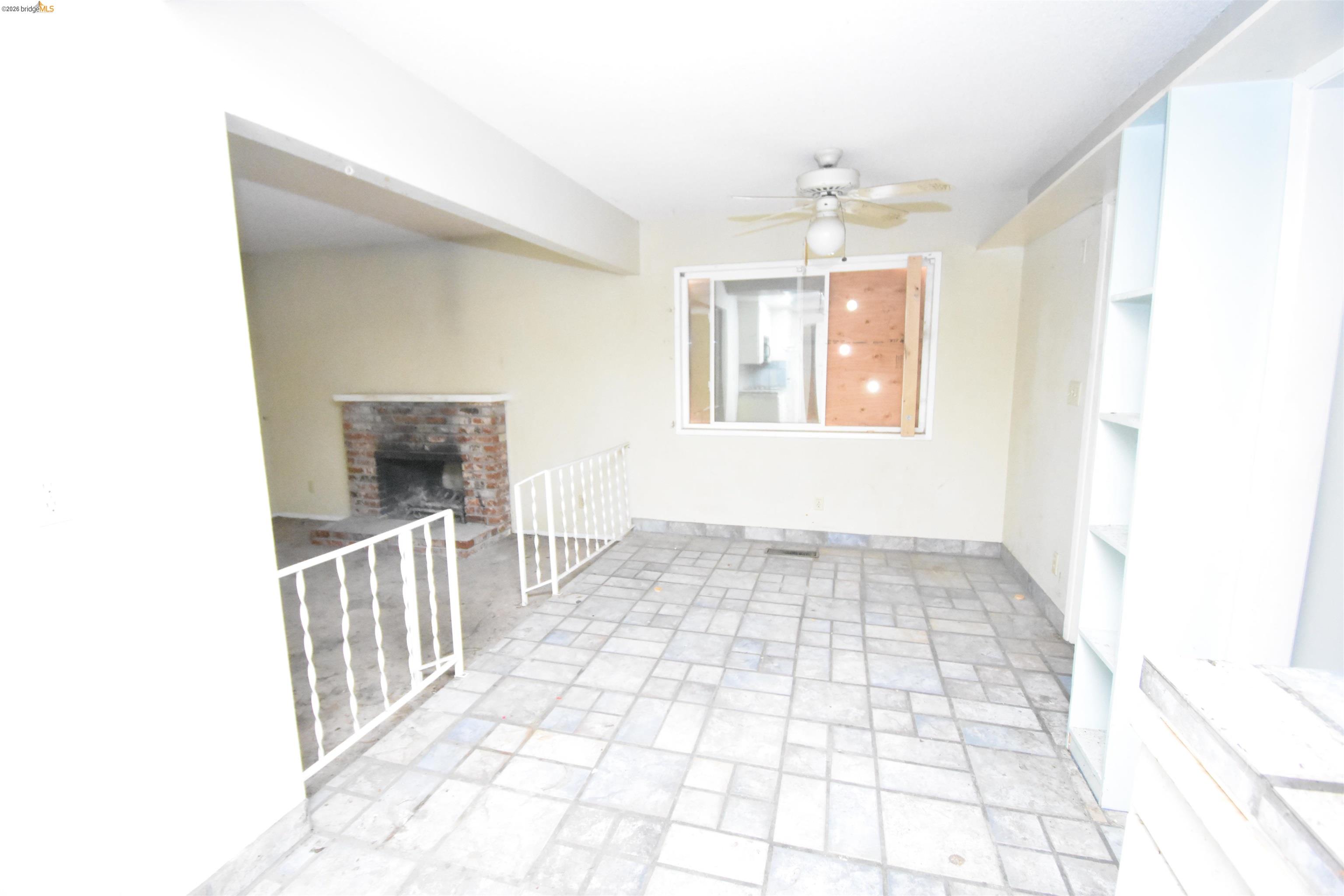 Detail Gallery Image 16 of 30 For 1013 Colonial Ct, Modesto,  CA 95350 - 3 Beds | 2 Baths