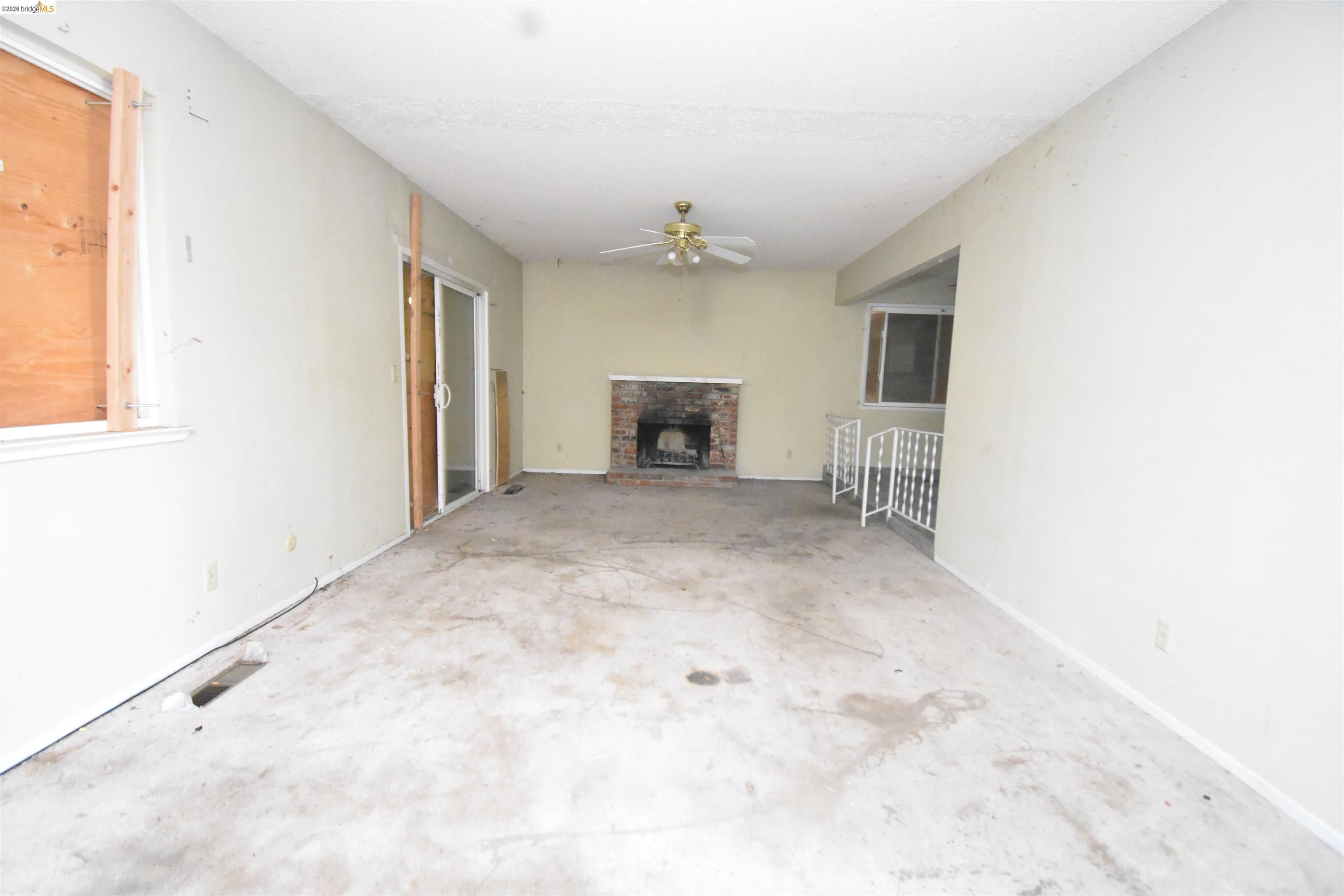 Detail Gallery Image 20 of 30 For 1013 Colonial Ct, Modesto,  CA 95350 - 3 Beds | 2 Baths