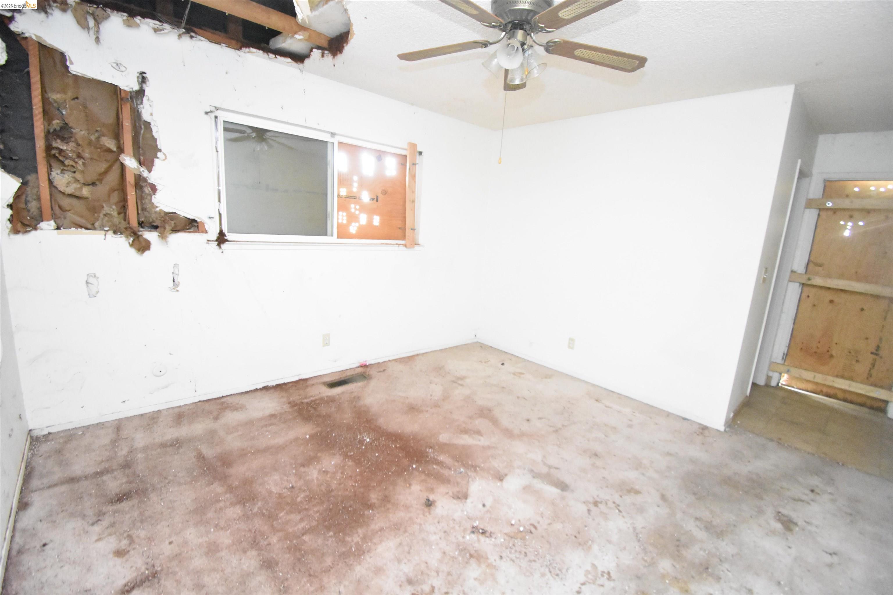 Detail Gallery Image 25 of 30 For 1013 Colonial Ct, Modesto,  CA 95350 - 3 Beds | 2 Baths