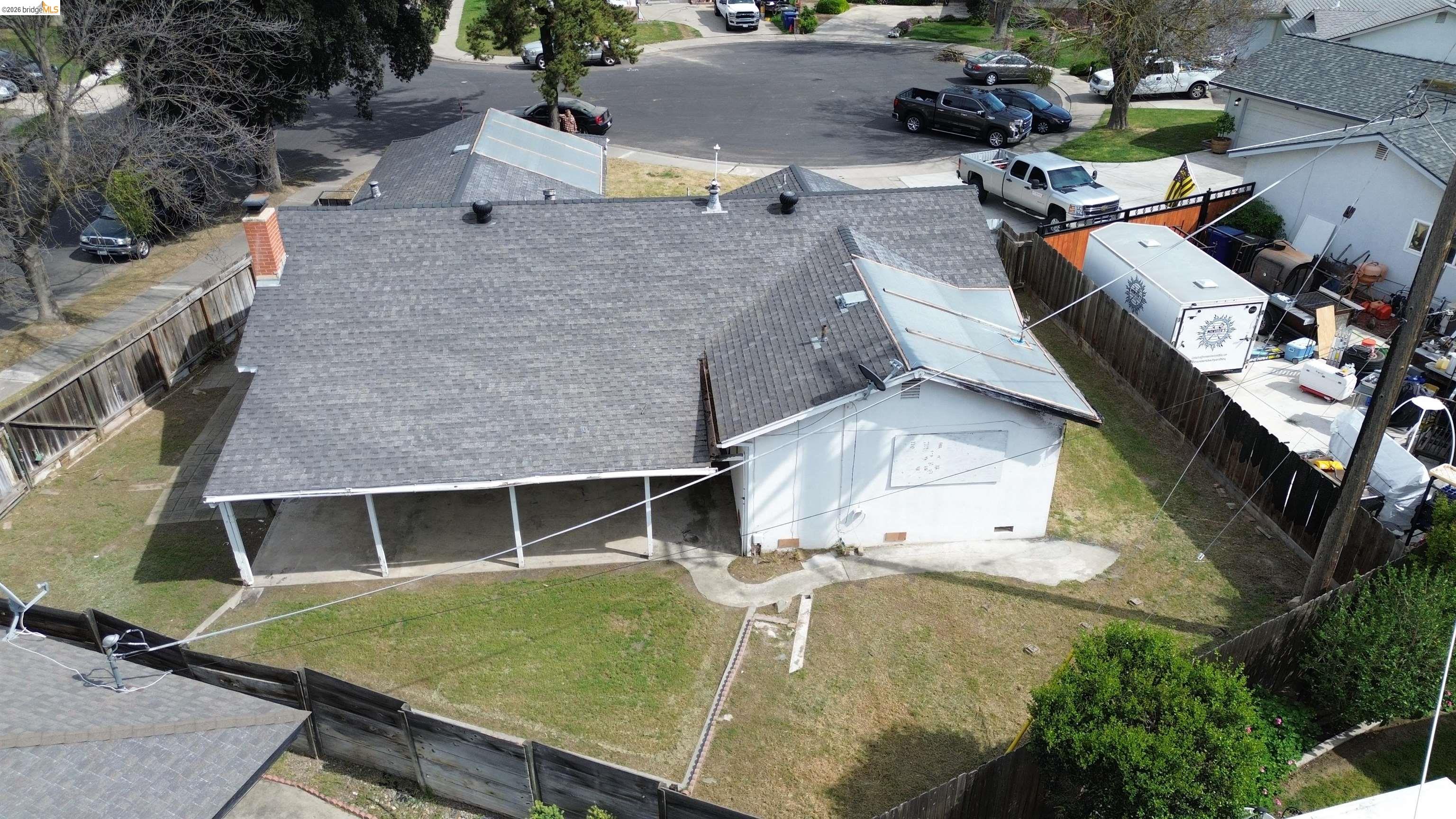 Detail Gallery Image 7 of 30 For 1013 Colonial Ct, Modesto,  CA 95350 - 3 Beds | 2 Baths