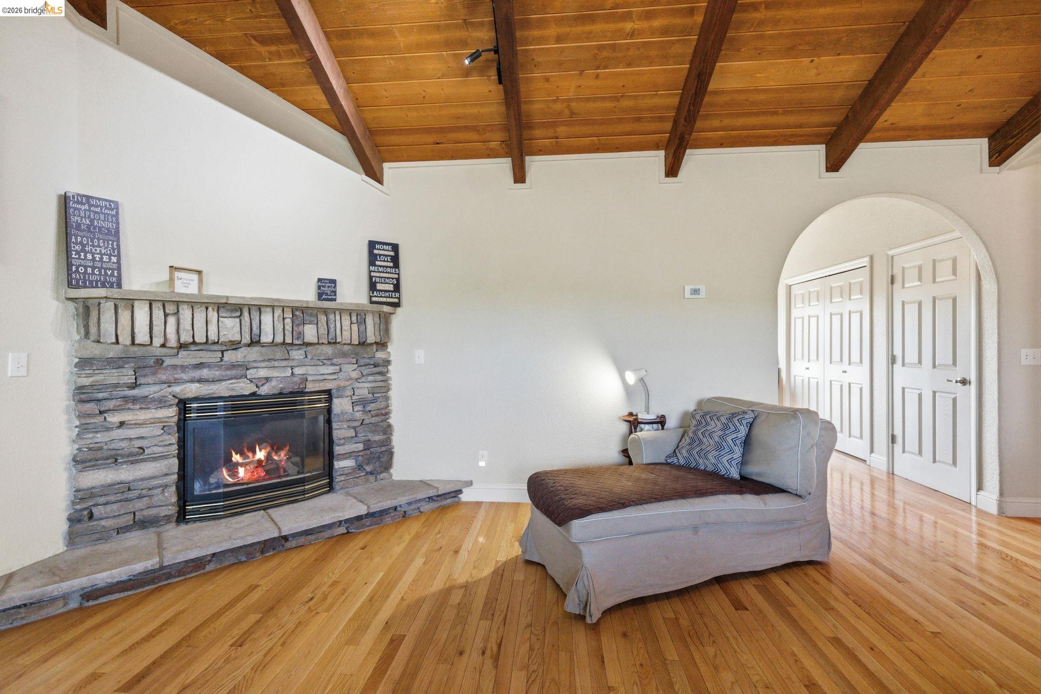 Detail Gallery Image 16 of 38 For 1970 Navarro St, La Grange,  CA 95329 - 3 Beds | 2/1 Baths