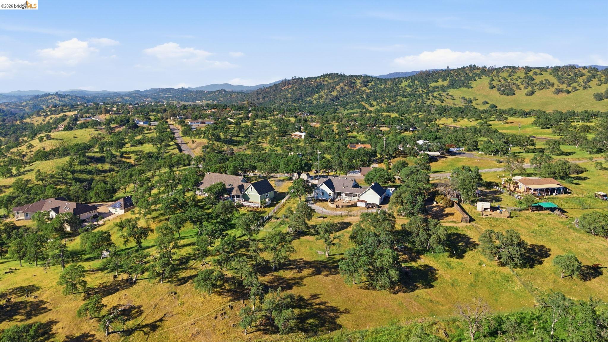 Detail Gallery Image 7 of 38 For 1970 Navarro St, La Grange,  CA 95329 - 3 Beds | 2/1 Baths