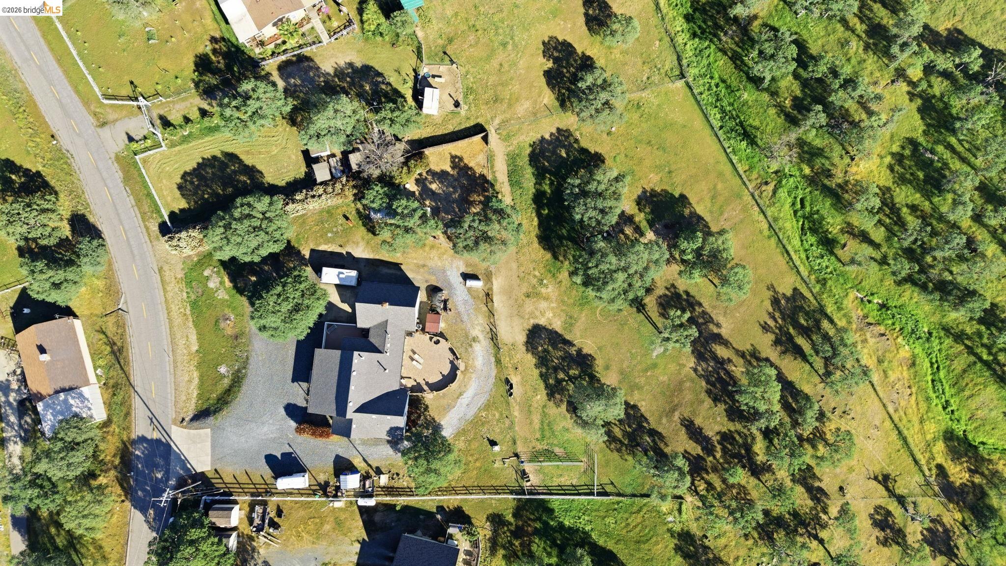 Detail Gallery Image 9 of 38 For 1970 Navarro St, La Grange,  CA 95329 - 3 Beds | 2/1 Baths