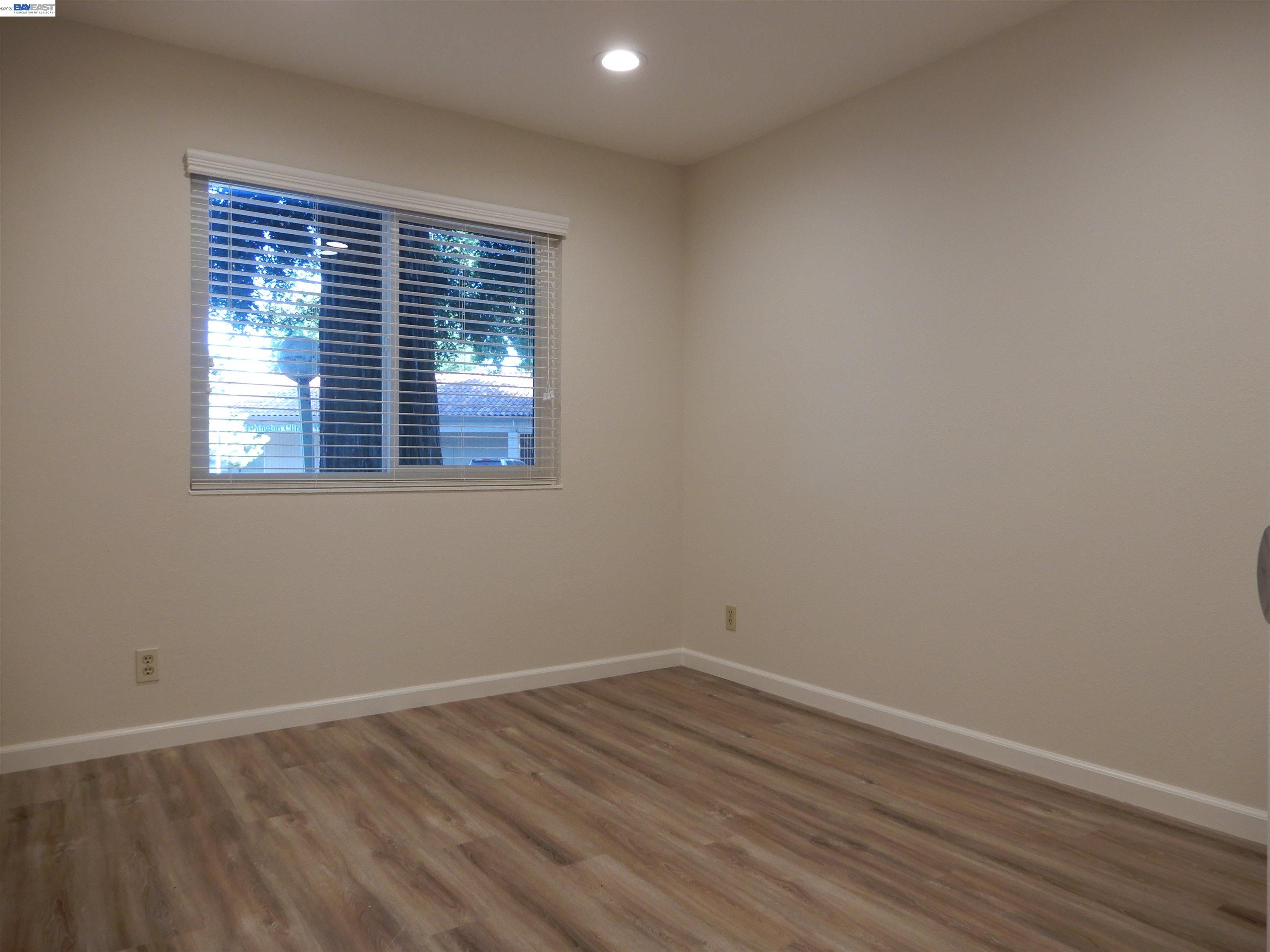 Photo #11: 41128927 Listing: Photo #11