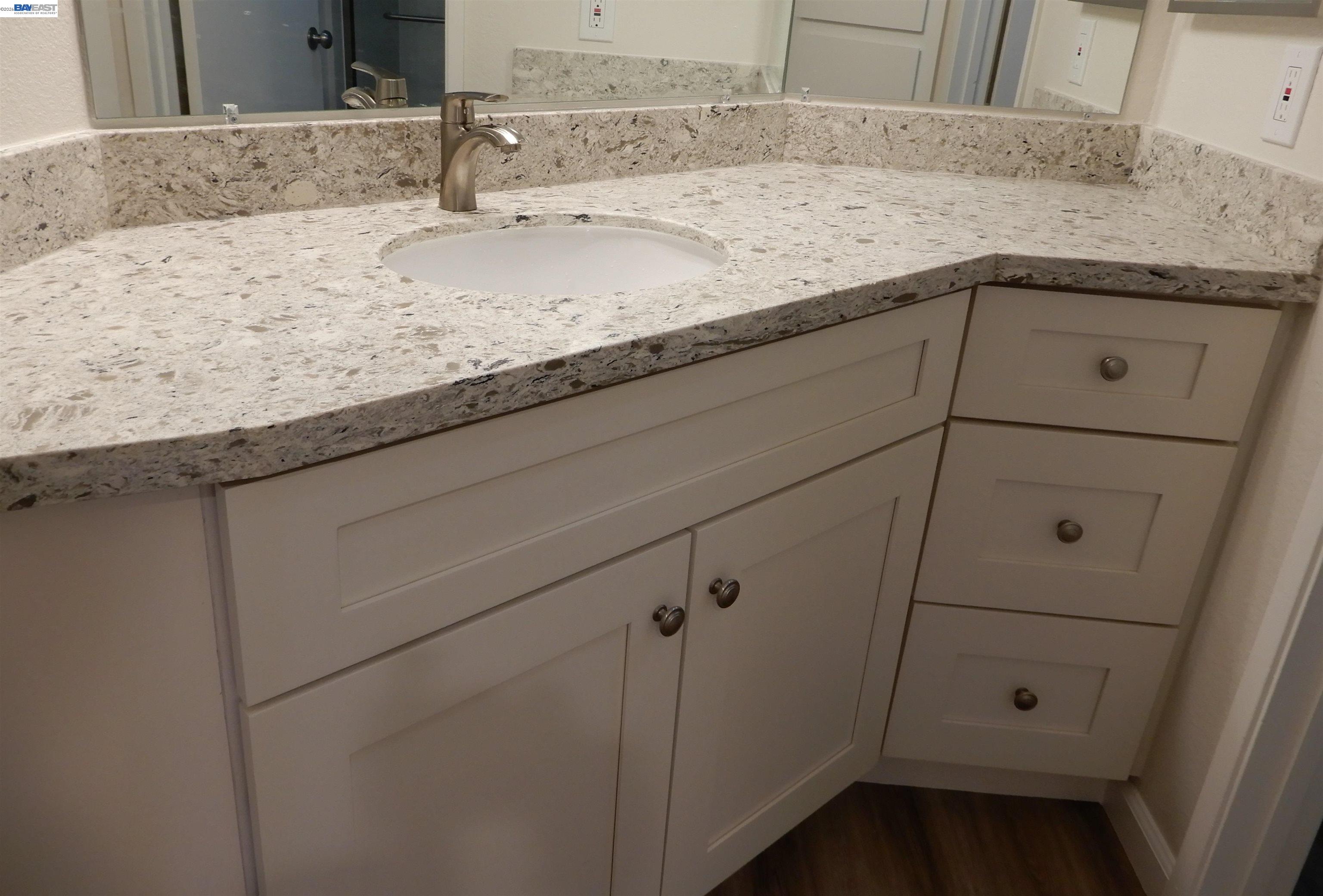 Photo #15: 41128927 Listing: Photo #15