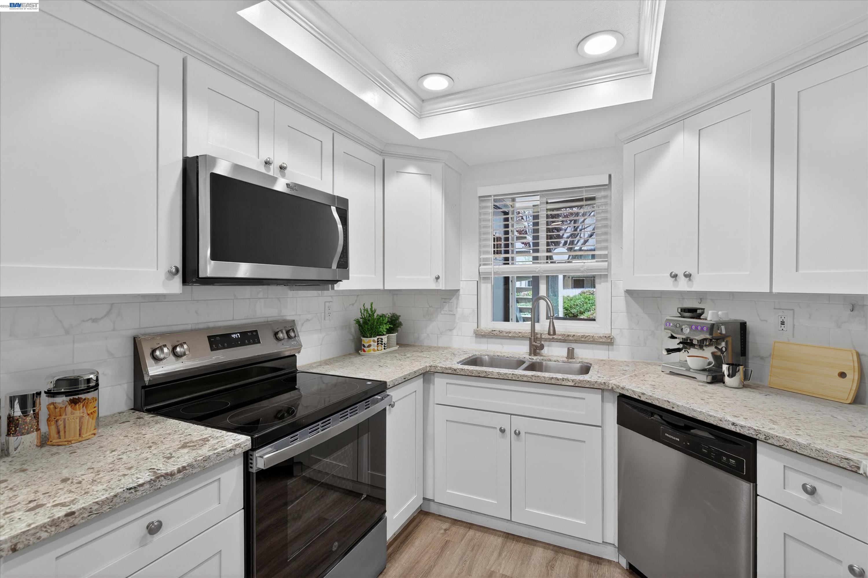 Detail Gallery Image 15 of 31 For 46636 Winema Cmn, Fremont,  CA 94539 - 2 Beds | 2 Baths