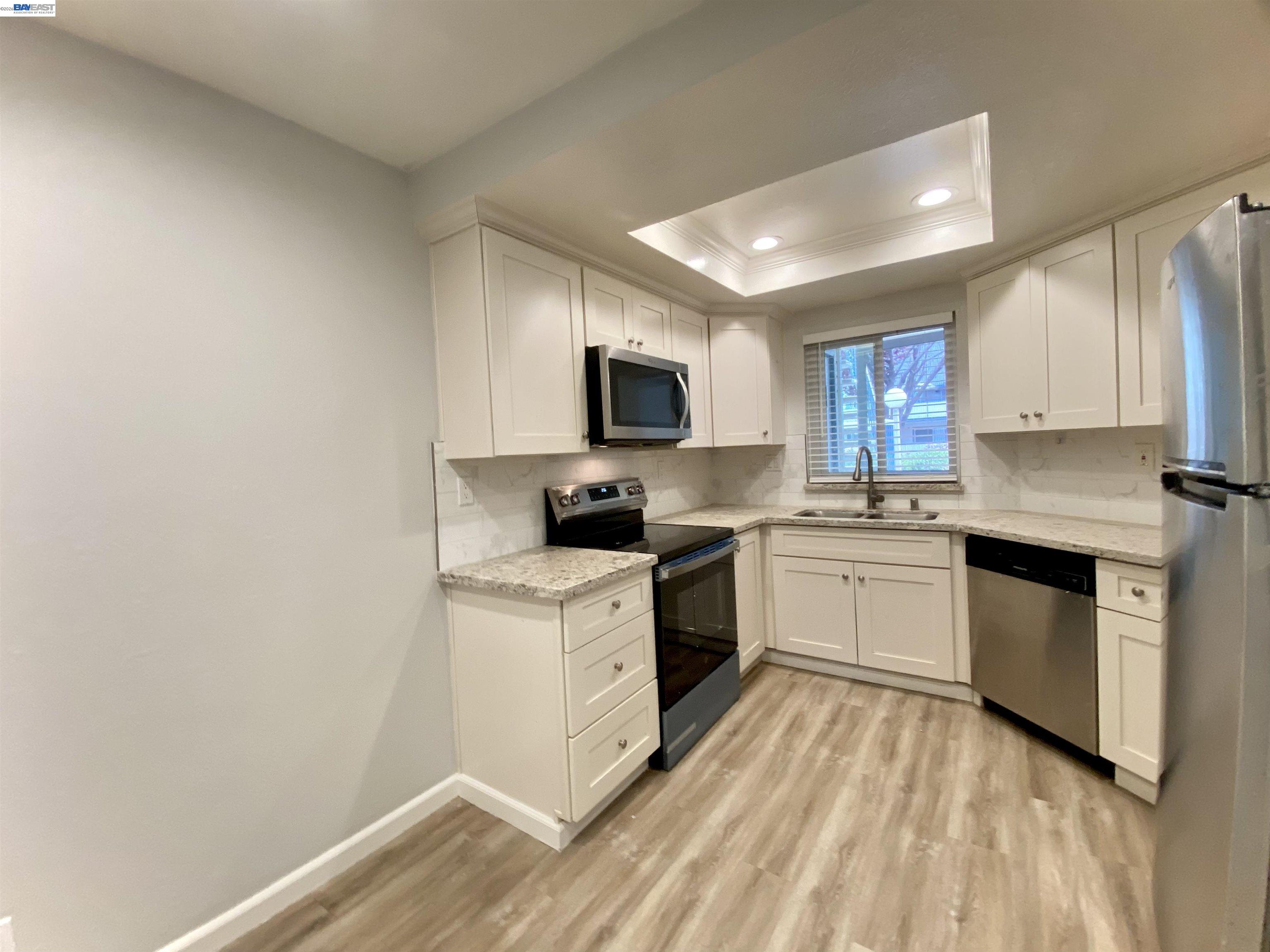 Photo #4: 41128927 Listing: Photo #4