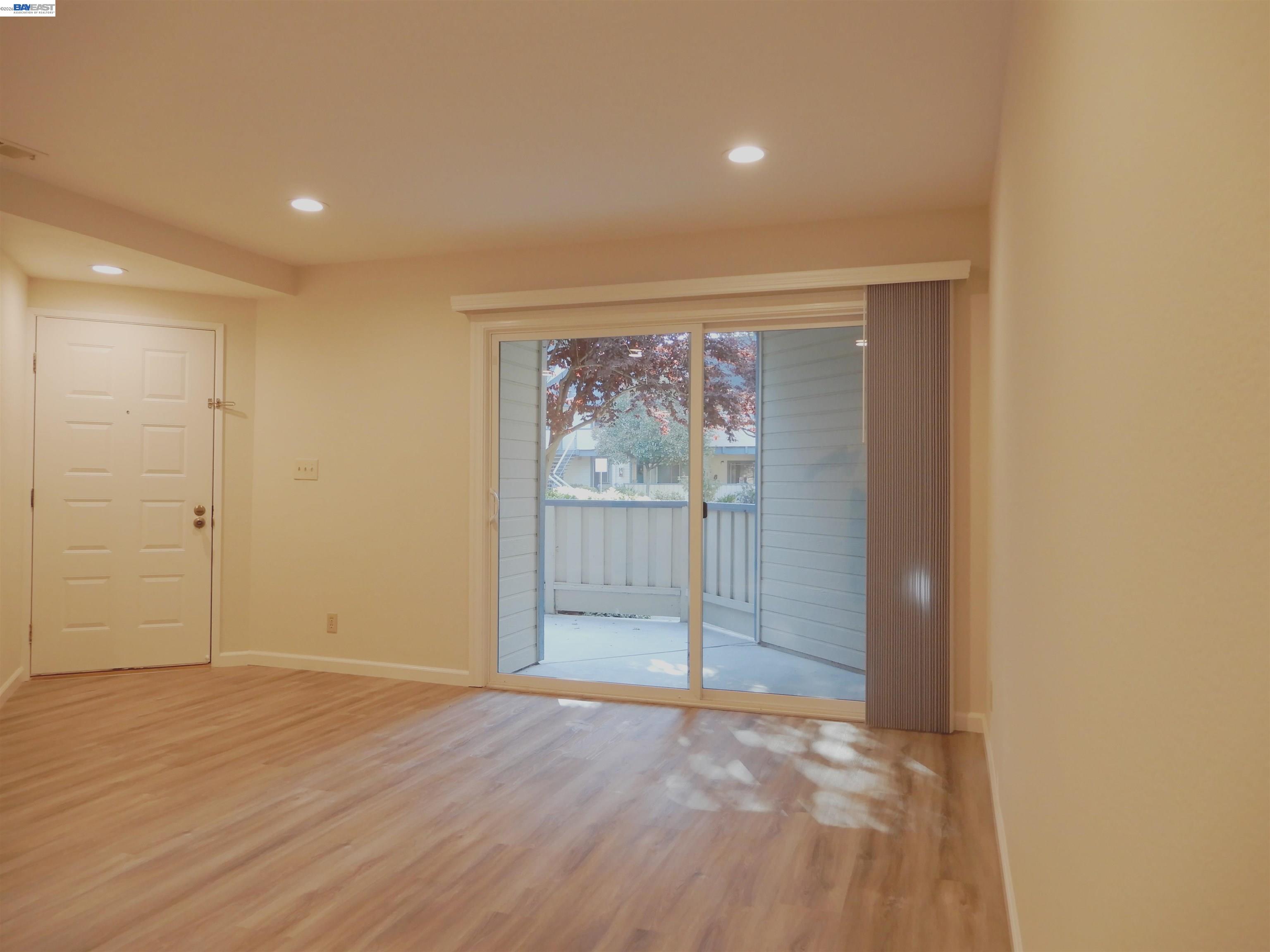 Photo #6: 41128927 Listing: Photo #6