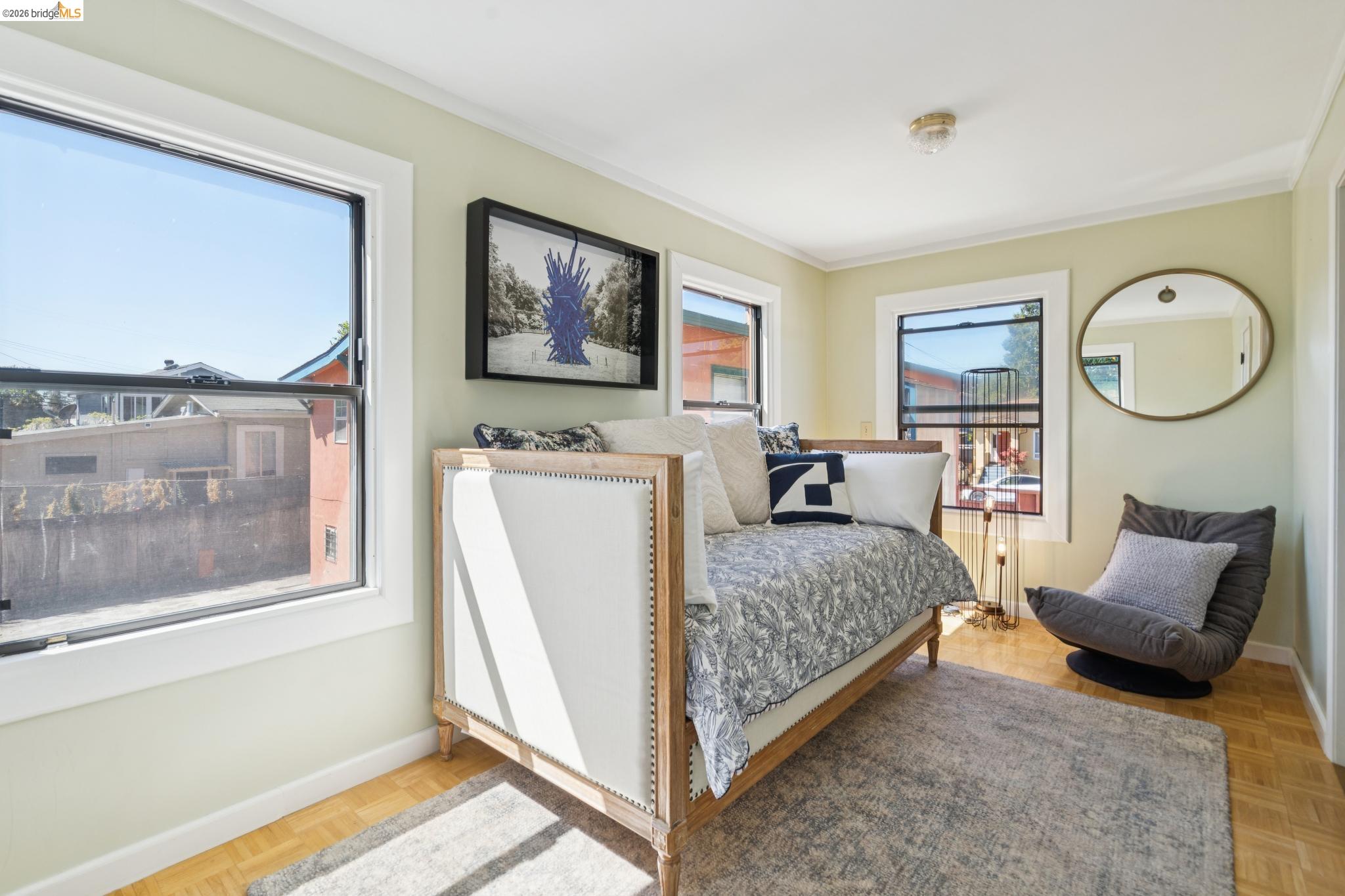 Detail Gallery Image 23 of 55 For 2328 Bartlett St, Oakland,  CA 94601 - 5 Beds | 2 Baths