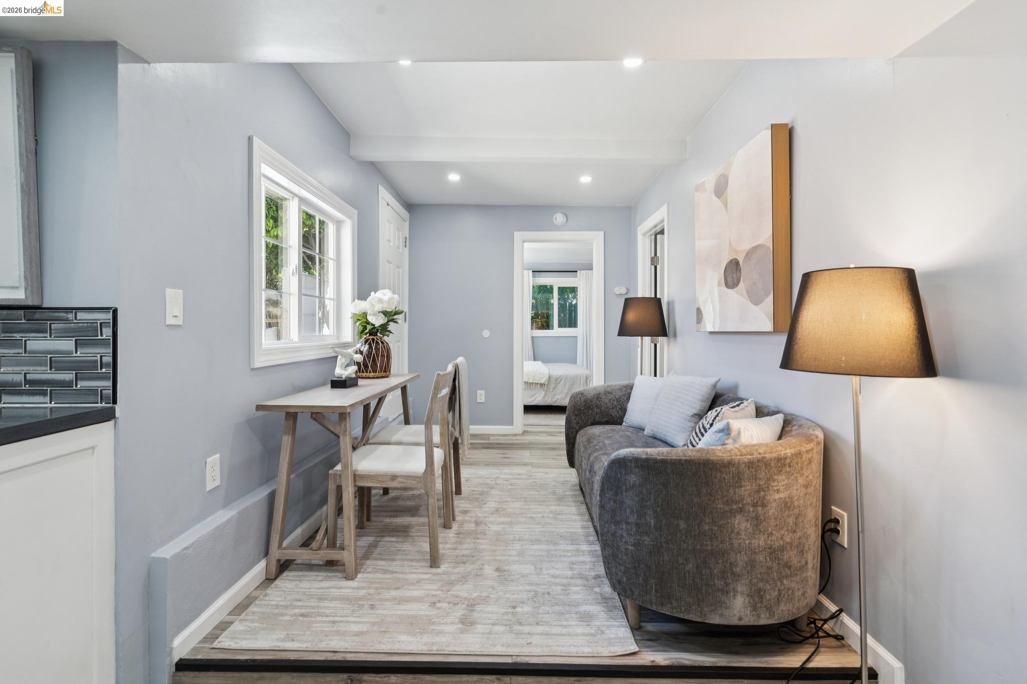 Detail Gallery Image 30 of 55 For 2328 Bartlett St, Oakland,  CA 94601 - 5 Beds | 2 Baths