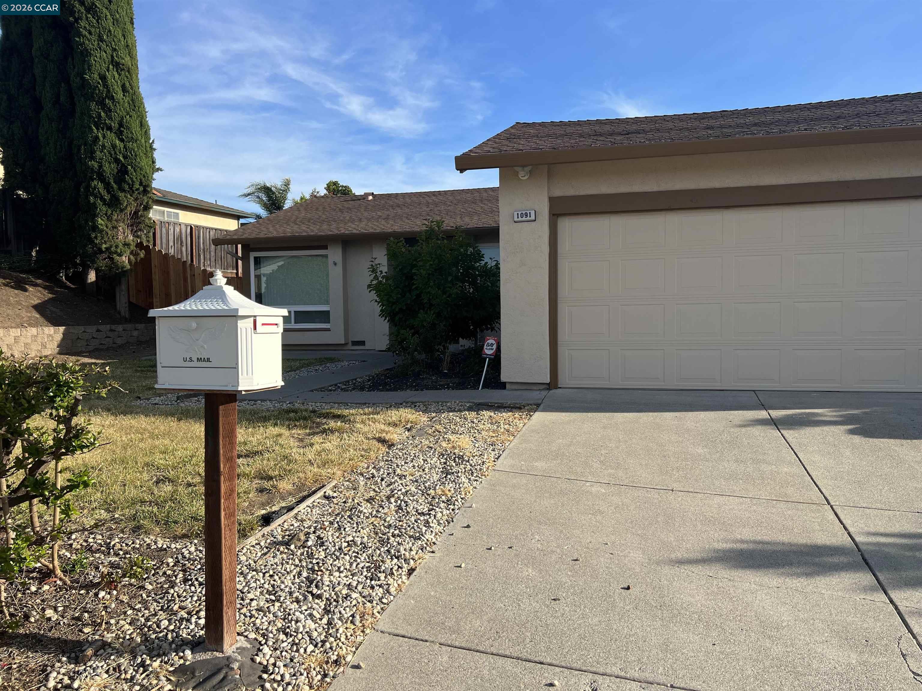 Detail Gallery Image 2 of 44 For 1091 Alamo Ct, Pittsburg,  CA 94565 - 3 Beds | 2 Baths