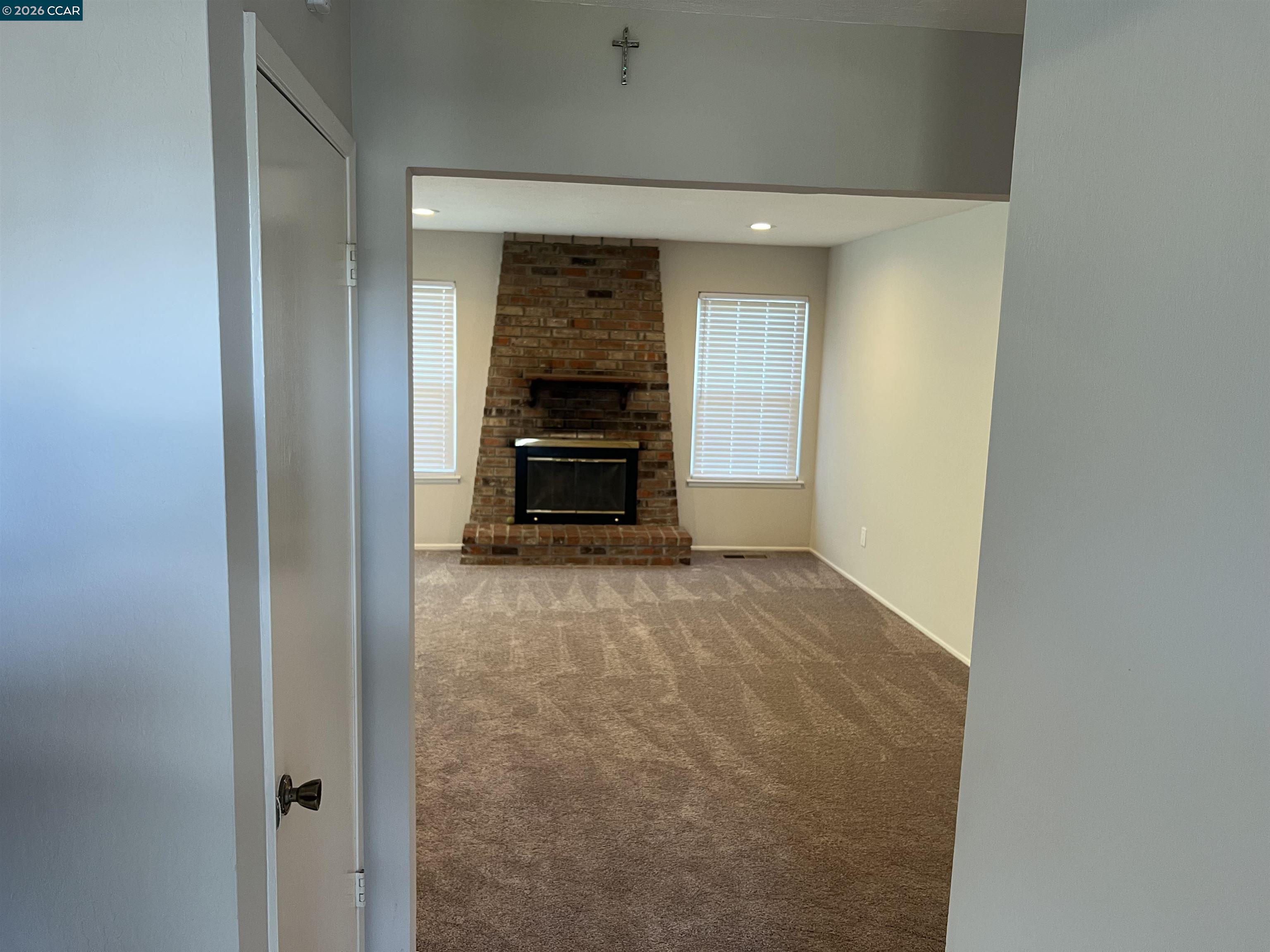 Detail Gallery Image 9 of 44 For 1091 Alamo Ct, Pittsburg,  CA 94565 - 3 Beds | 2 Baths