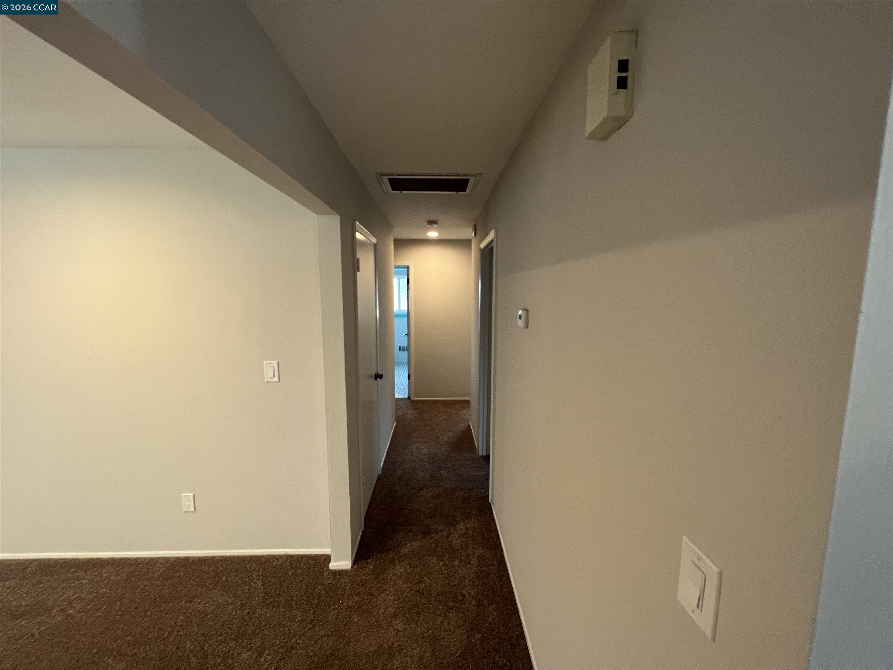 Detail Gallery Image 11 of 44 For 1091 Alamo Ct, Pittsburg,  CA 94565 - 3 Beds | 2 Baths