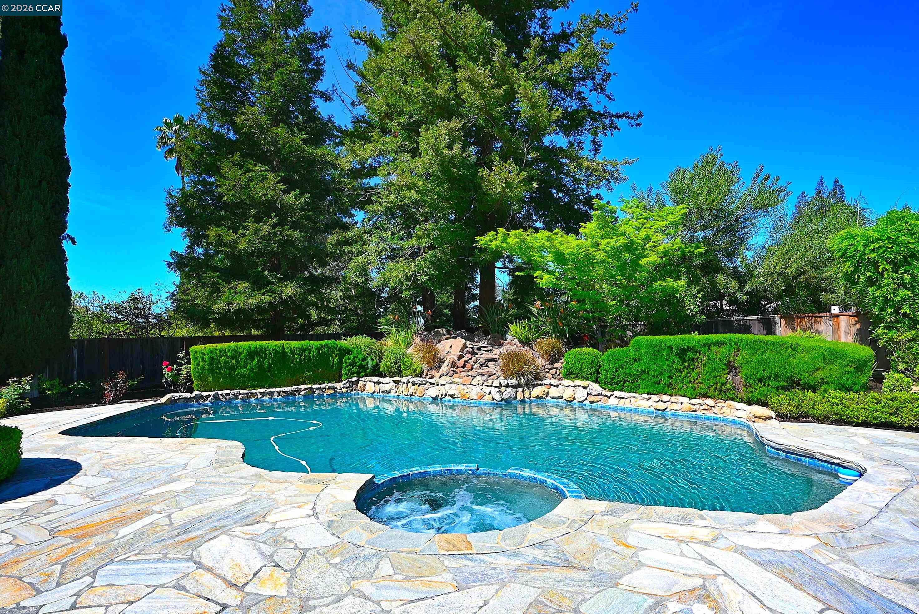 Detail Gallery Image 6 of 58 For 2648 Comistas Drive, Walnut Creek,  CA 94598 - 5 Beds | 3/1 Baths