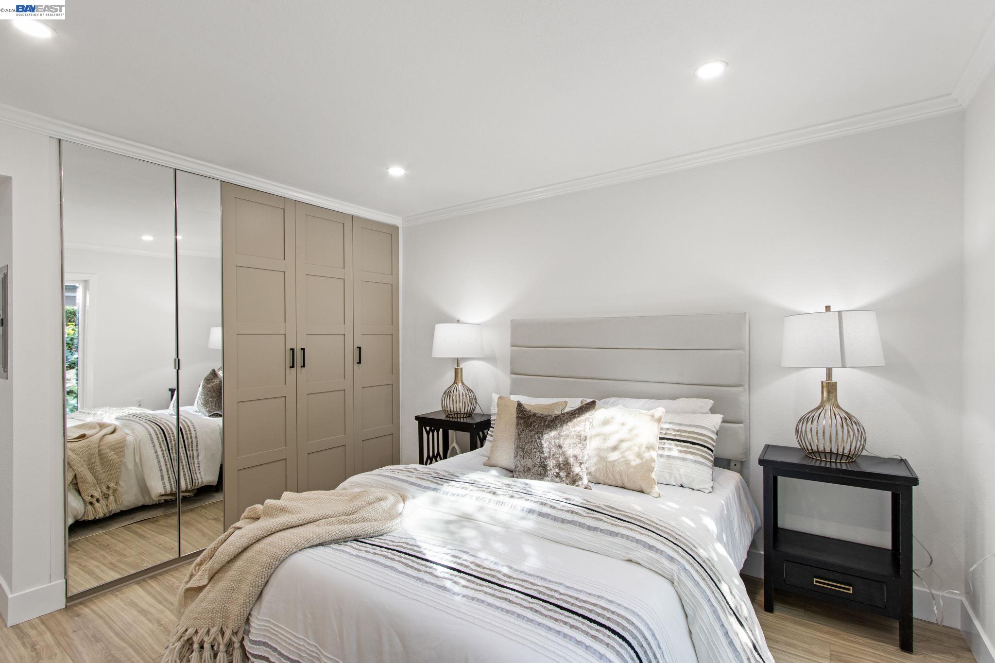 Detail Gallery Image 22 of 47 For 2772 Tice Creek Dr #4,  Walnut Creek,  CA 94595 - 2 Beds | 2 Baths