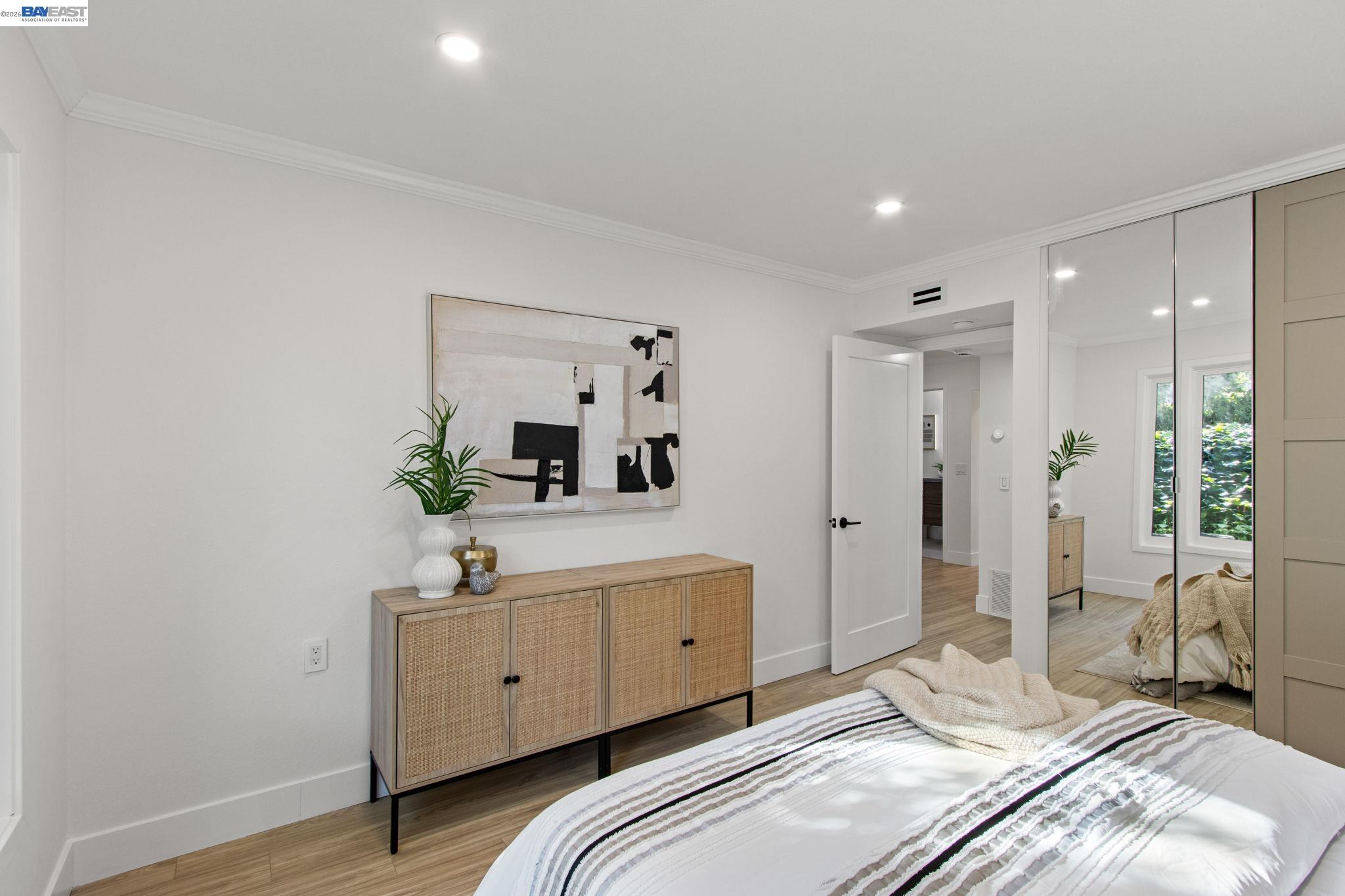 Detail Gallery Image 23 of 47 For 2772 Tice Creek Dr #4,  Walnut Creek,  CA 94595 - 2 Beds | 2 Baths