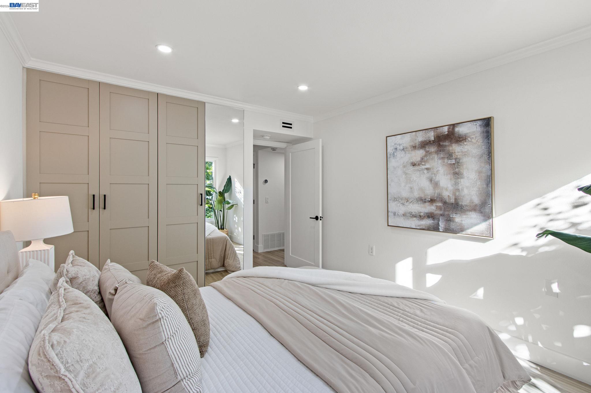 Detail Gallery Image 29 of 47 For 2772 Tice Creek Dr #4,  Walnut Creek,  CA 94595 - 2 Beds | 2 Baths