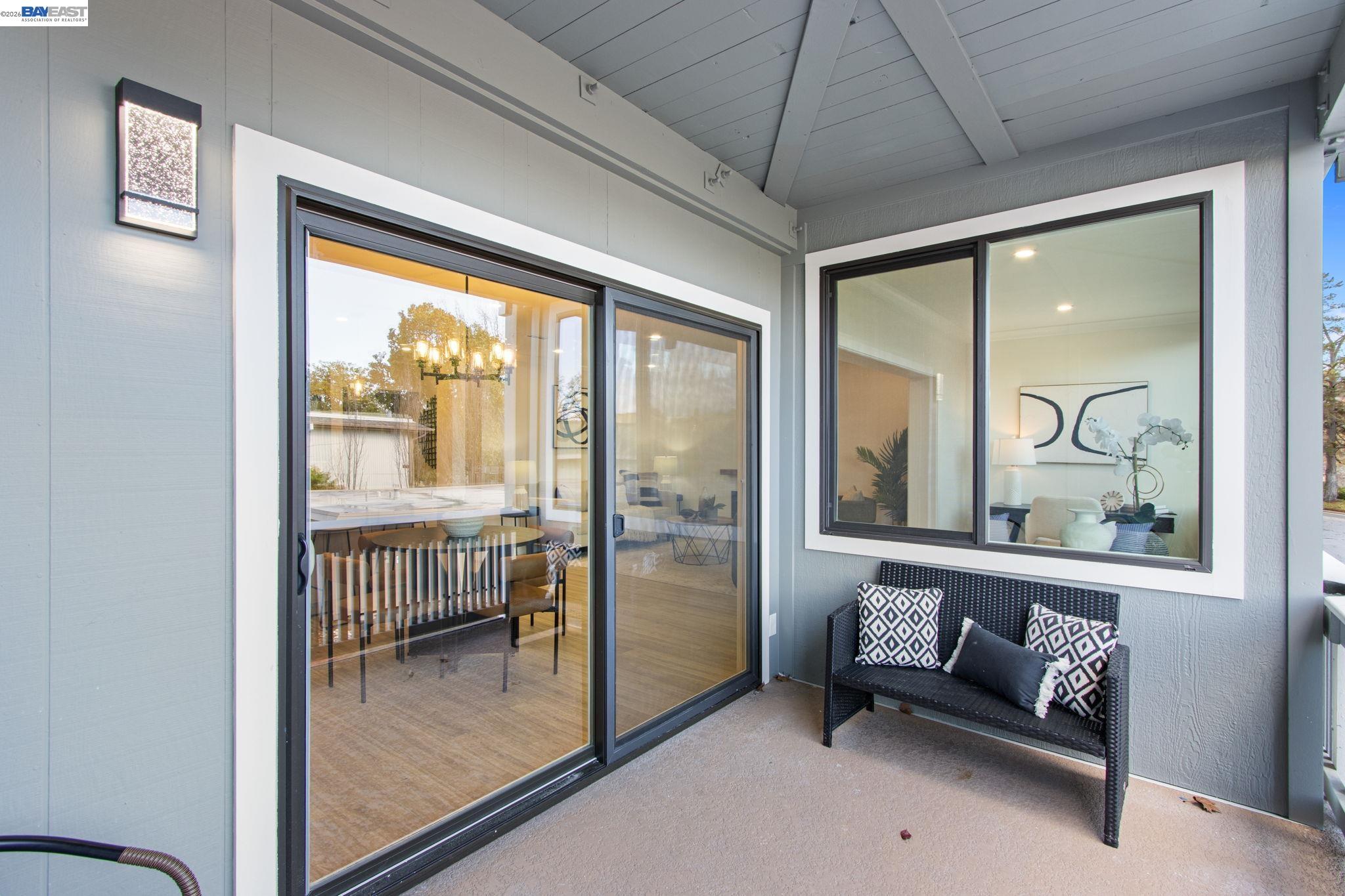 Detail Gallery Image 33 of 47 For 2772 Tice Creek Dr #4,  Walnut Creek,  CA 94595 - 2 Beds | 2 Baths