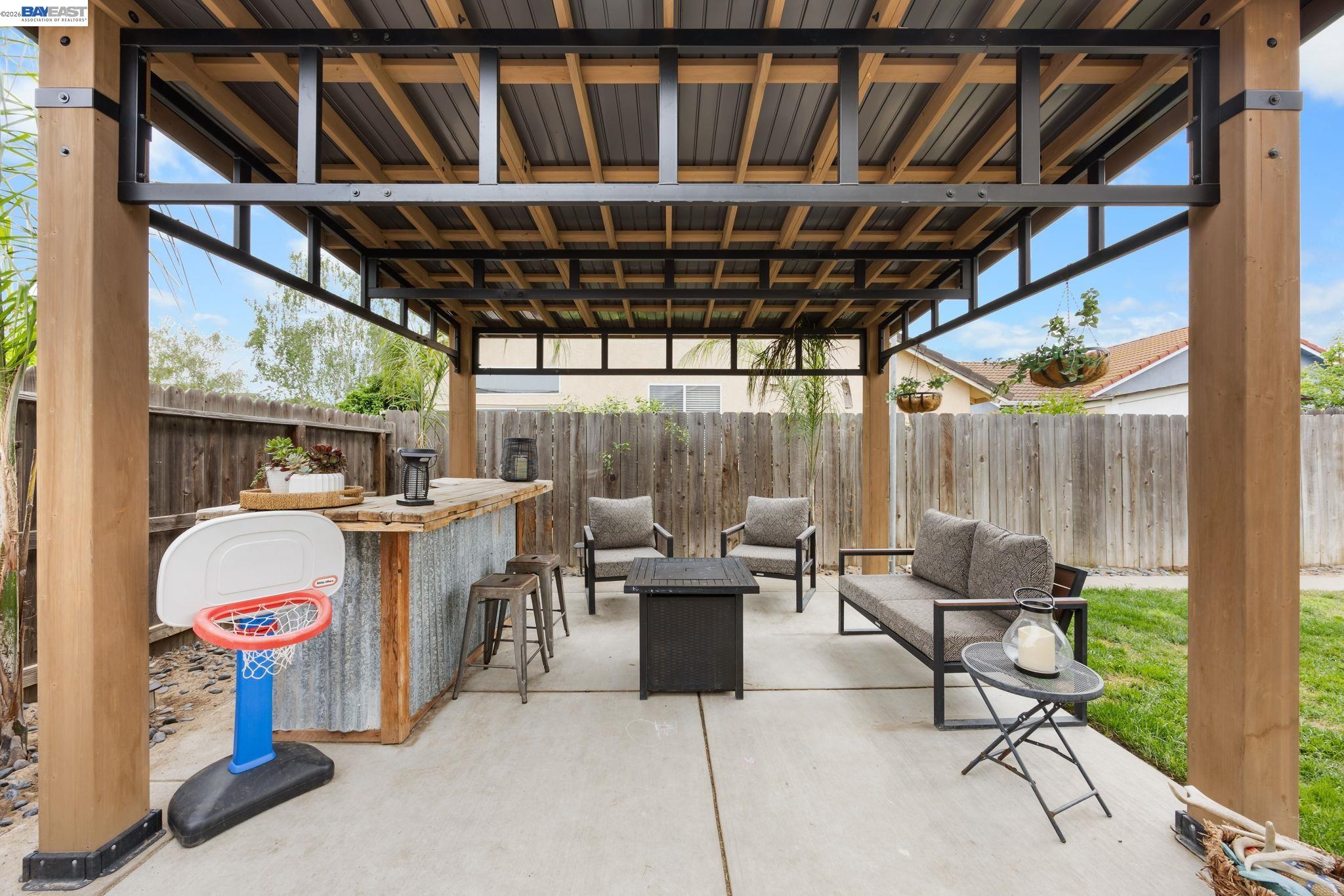 Detail Gallery Image 25 of 32 For 502 Chablis Way, Manteca,  CA 95337 - 3 Beds | 2 Baths