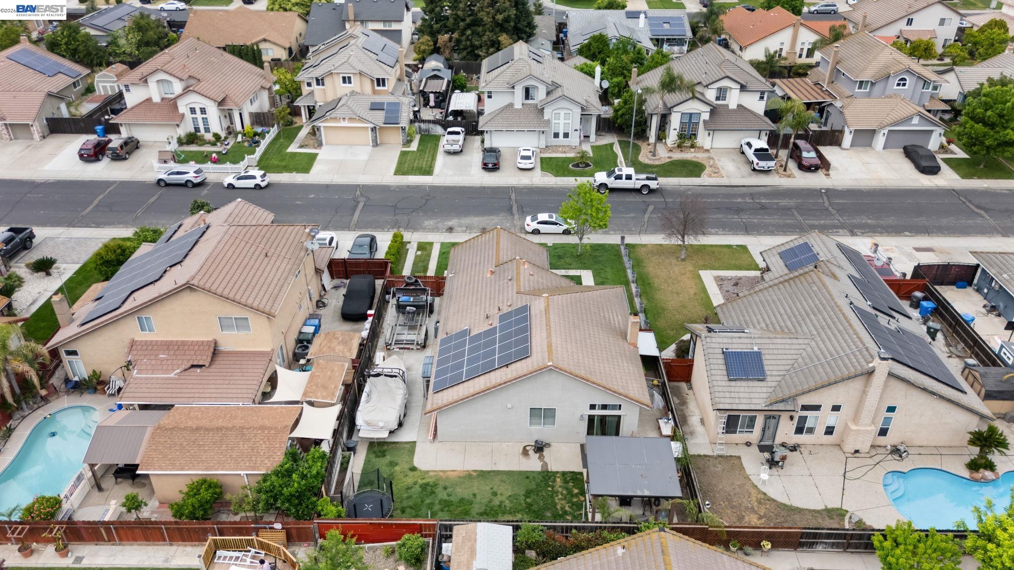 Detail Gallery Image 6 of 32 For 502 Chablis Way, Manteca,  CA 95337 - 3 Beds | 2 Baths