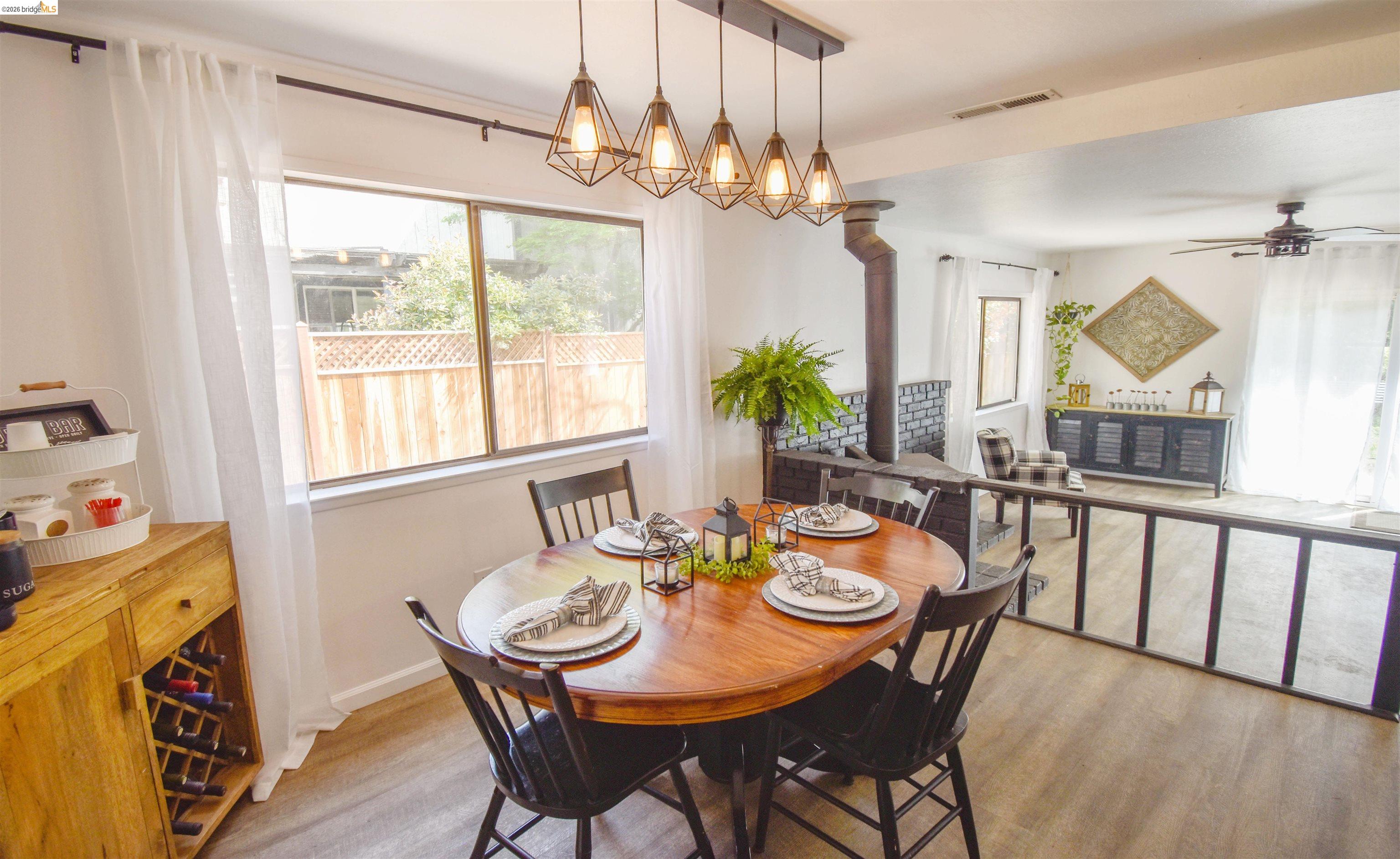 Detail Gallery Image 9 of 33 For 15449 Camino Del Parque S., Sonora,  CA 95370 - 4 Beds | 2 Baths