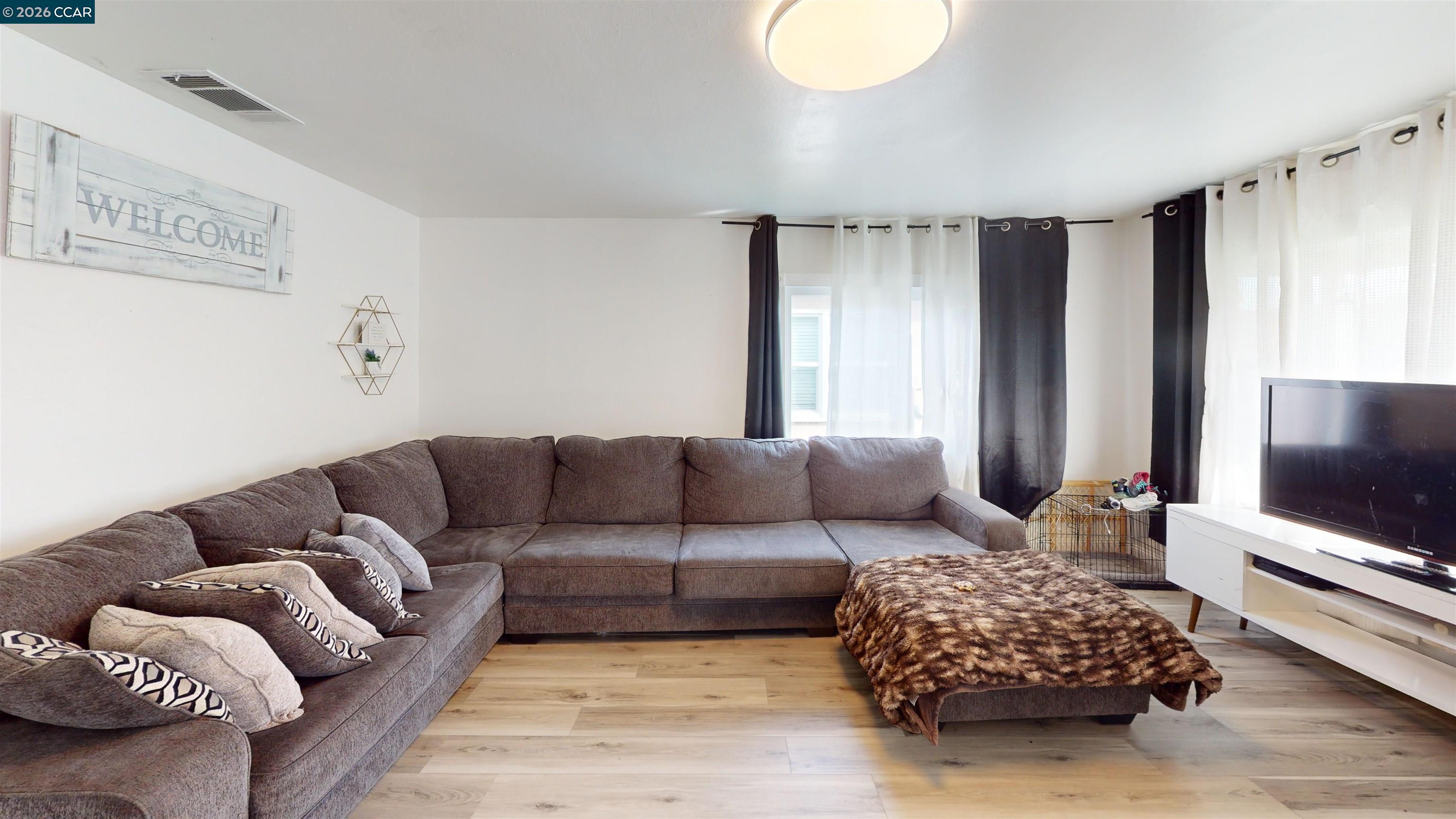 Detail Gallery Image 2 of 24 For 343 B W Williams Dr, Vallejo,  CA 94590 - 3 Beds | 2 Baths