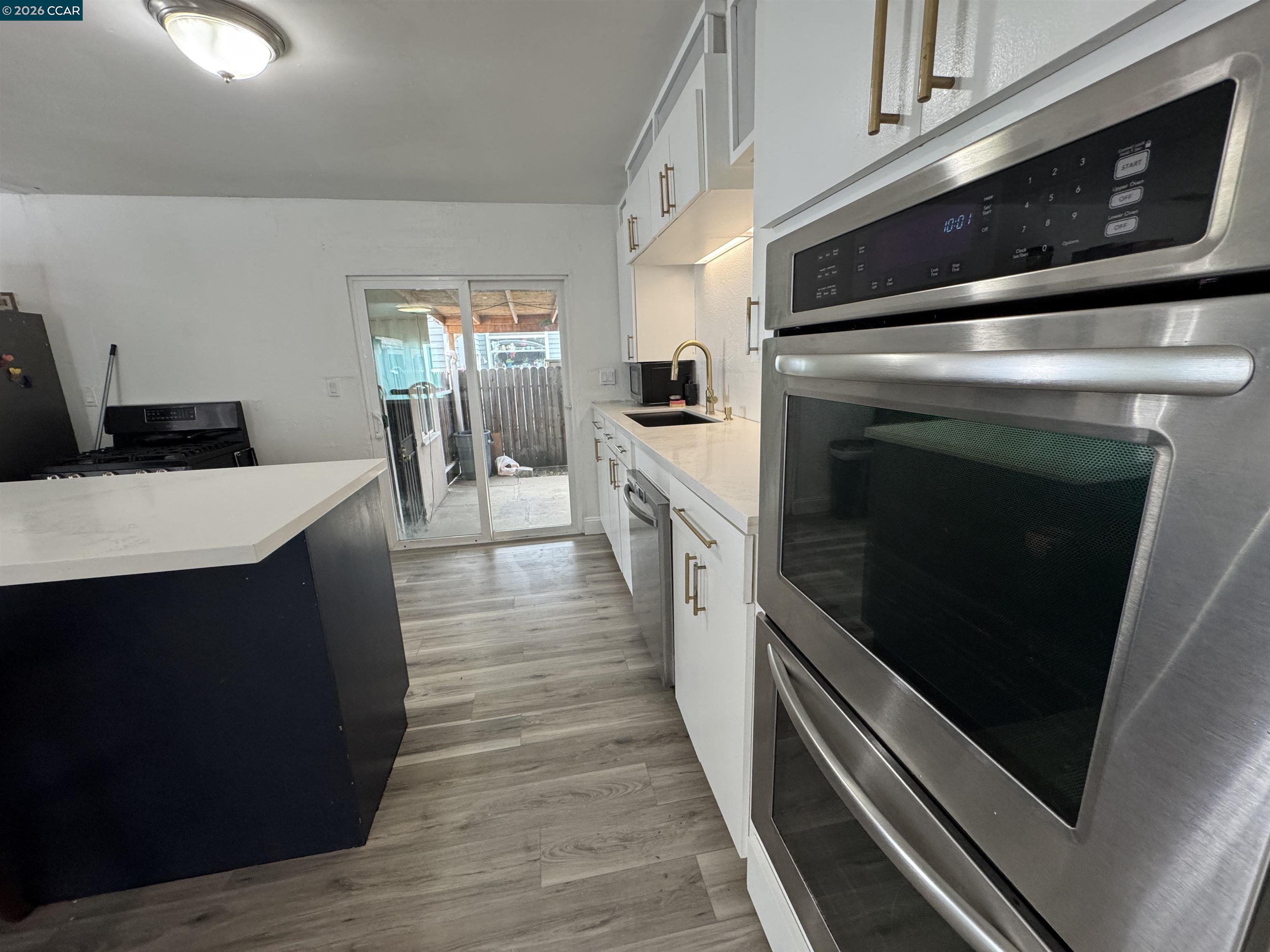 Detail Gallery Image 8 of 24 For 343 B W Williams Dr, Vallejo,  CA 94590 - 3 Beds | 2 Baths