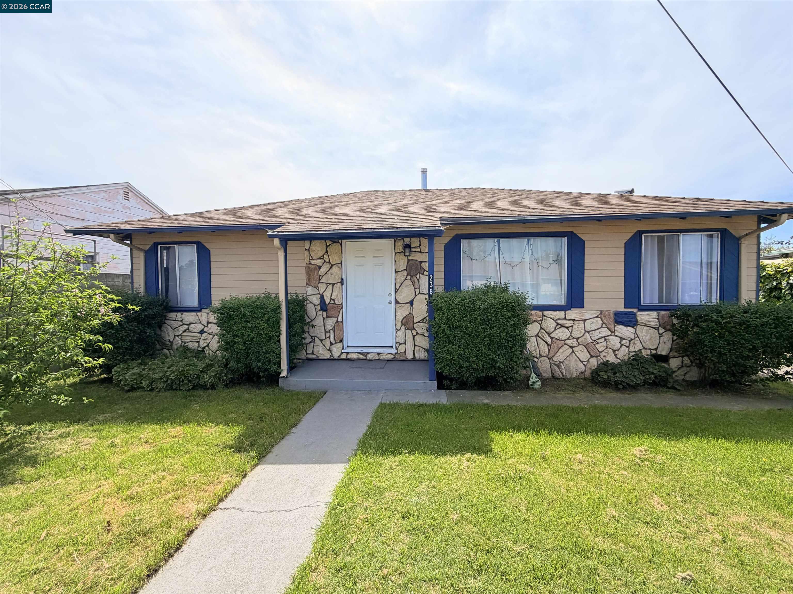 Front Image Thumbnail for CC41128936