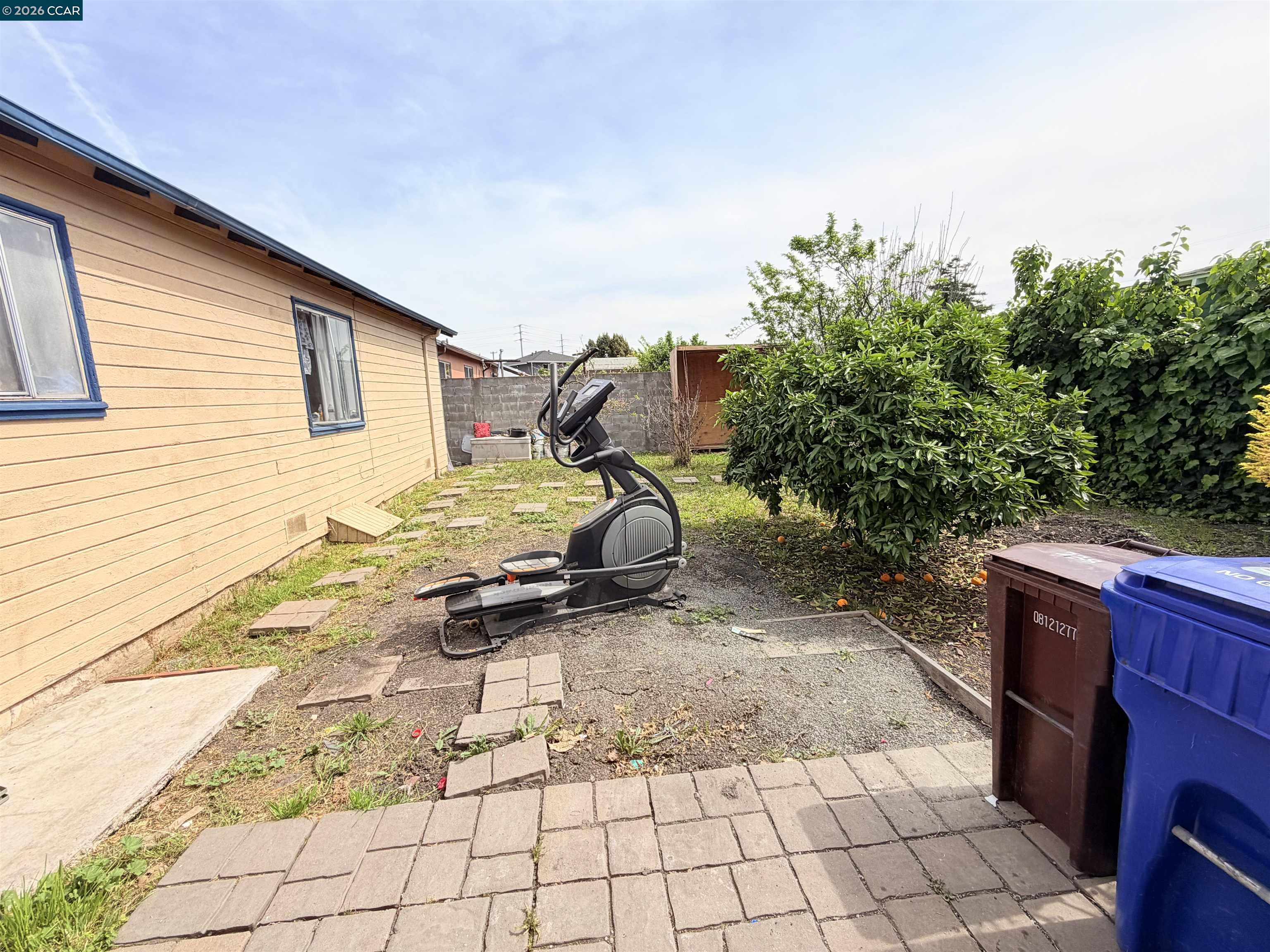 Detail Gallery Image 18 of 18 For 238 Fitzpatrick Rd, Oakland,  CA 94603 - 3 Beds | 1 Baths