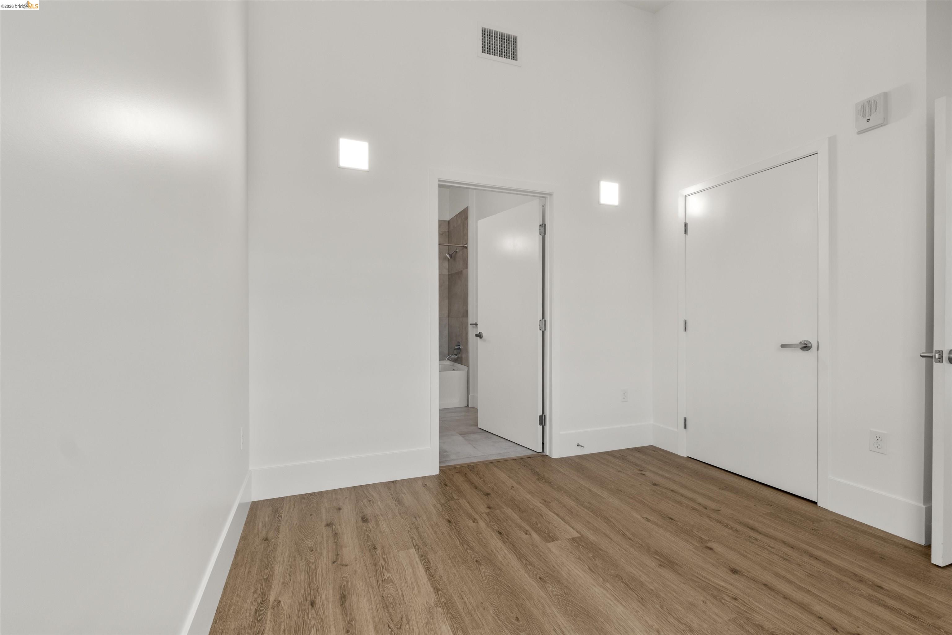 Photo #14: 41128938 Listing: Photo #14