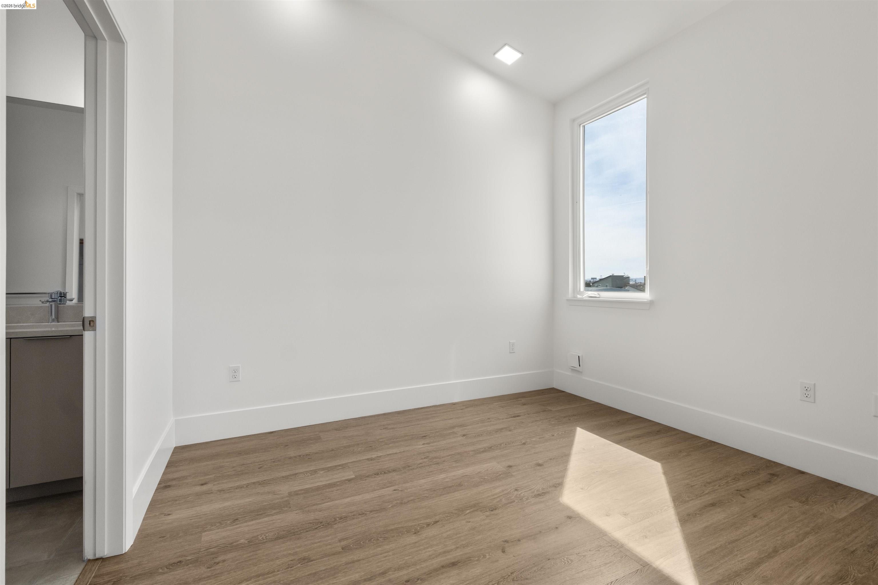 Photo #17: 41128938 Listing: Photo #17