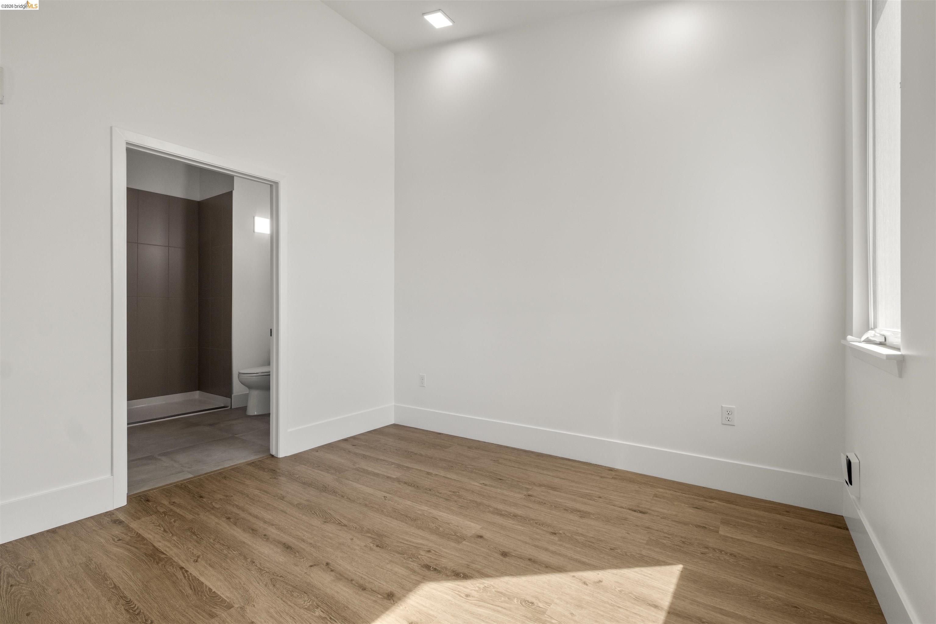 Photo #18: 41128938 Listing: Photo #18