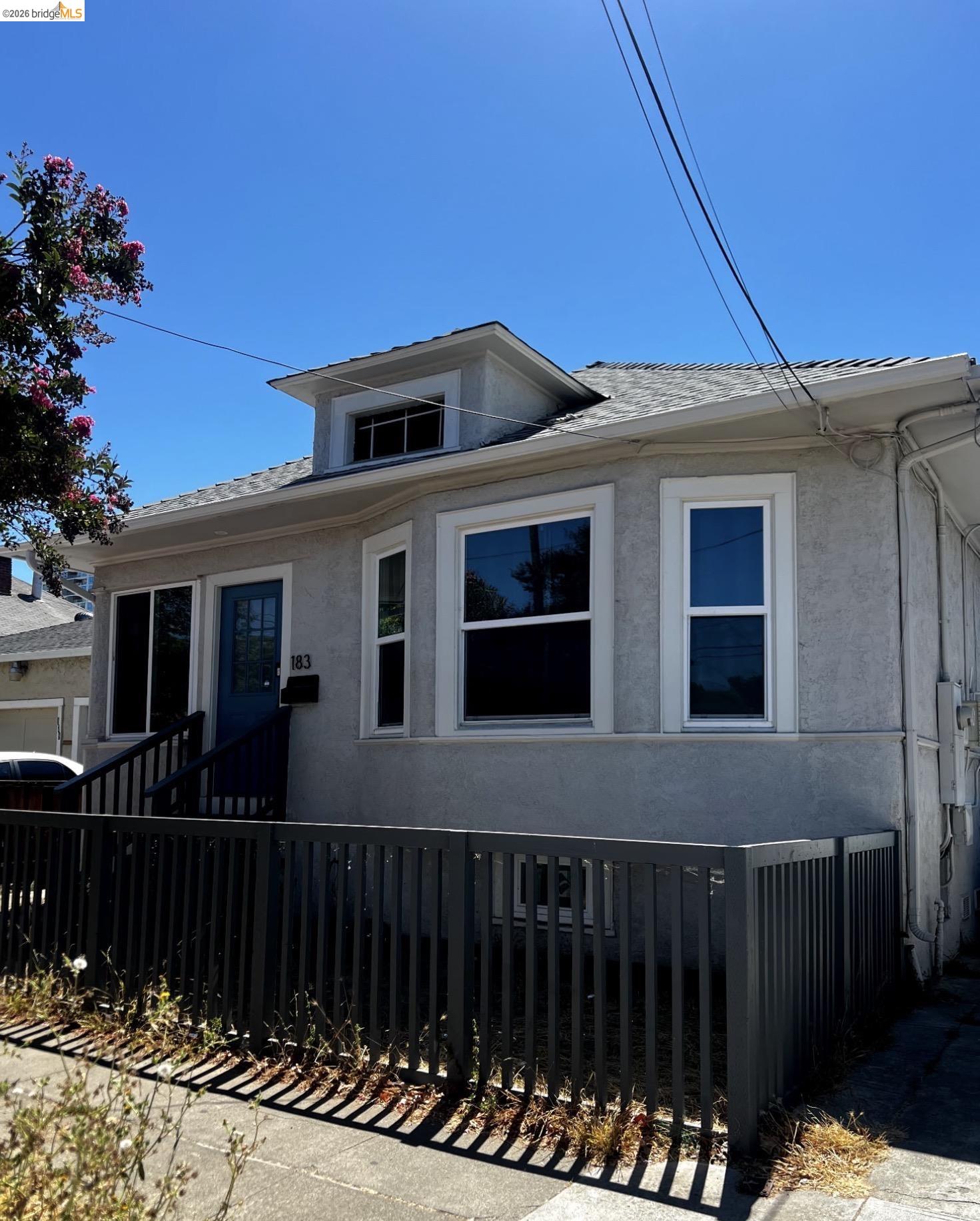 Front Image Thumbnail for EB41128941